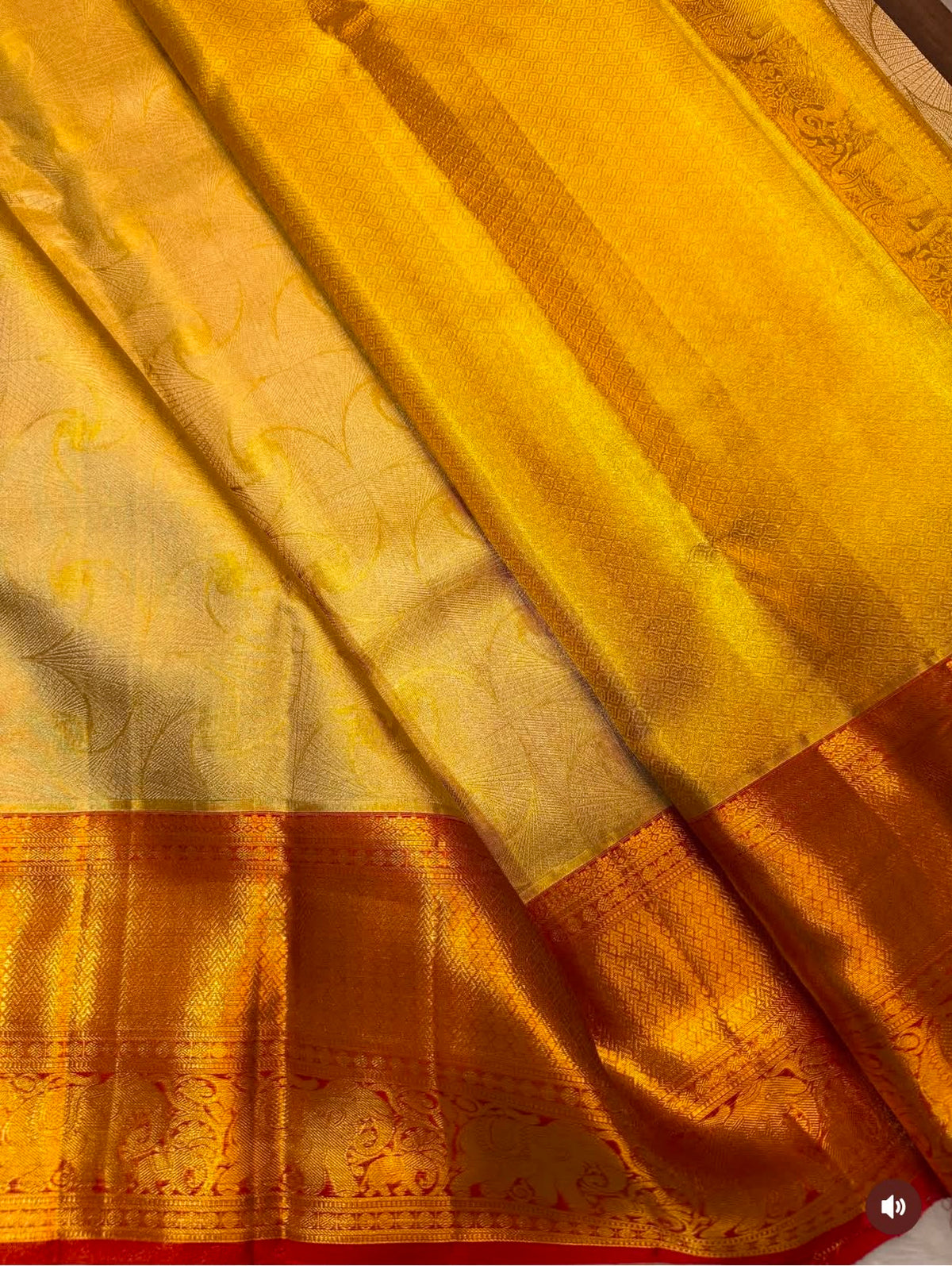 Kanchipuram Pure Silk Sarees UK | Silk Mark Certified Wedding Sarees | Karunya Sarees