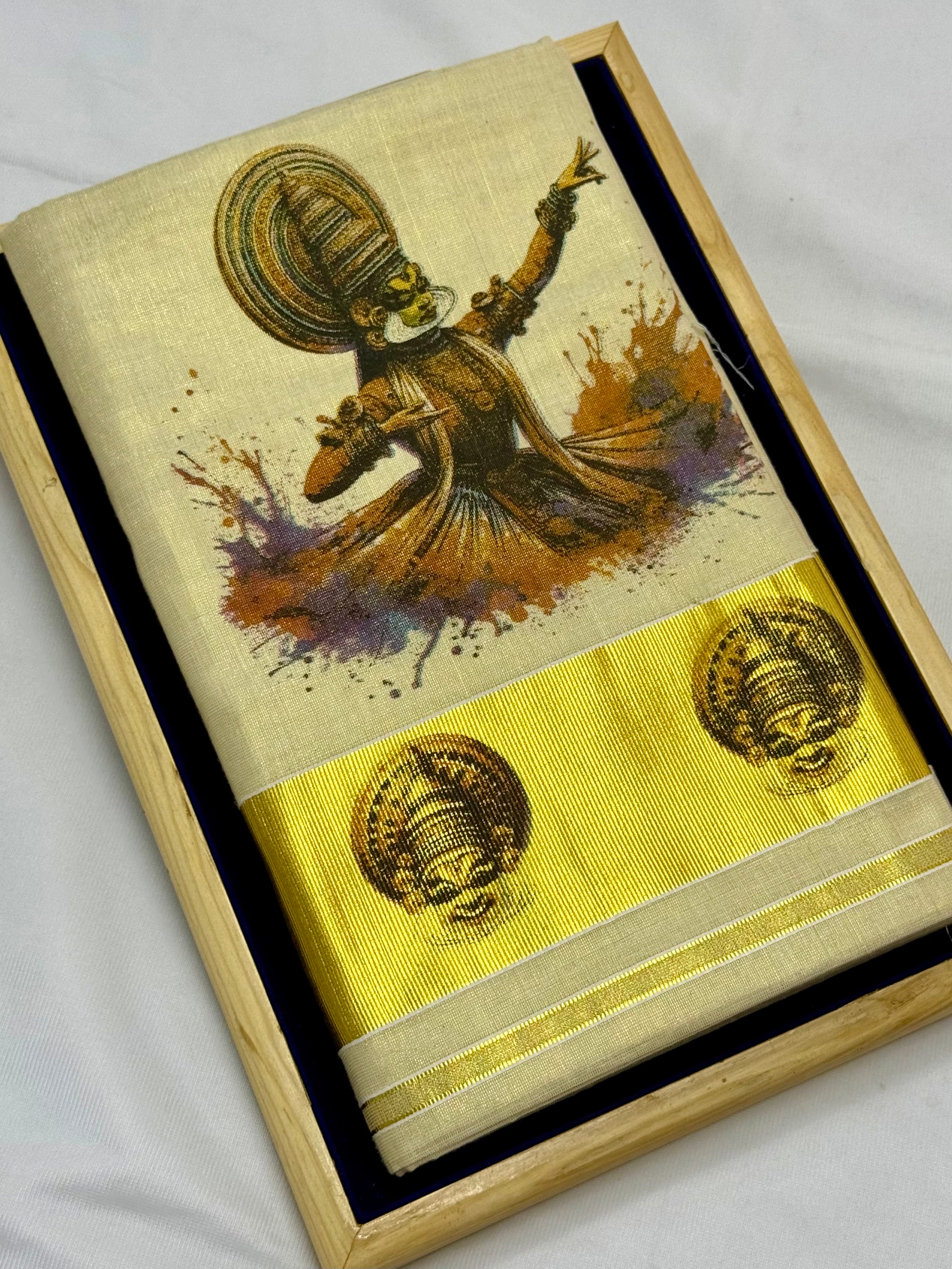 MURAL ART KASAVU TISSUE KERALA SAREE (GOLD,CREAM)