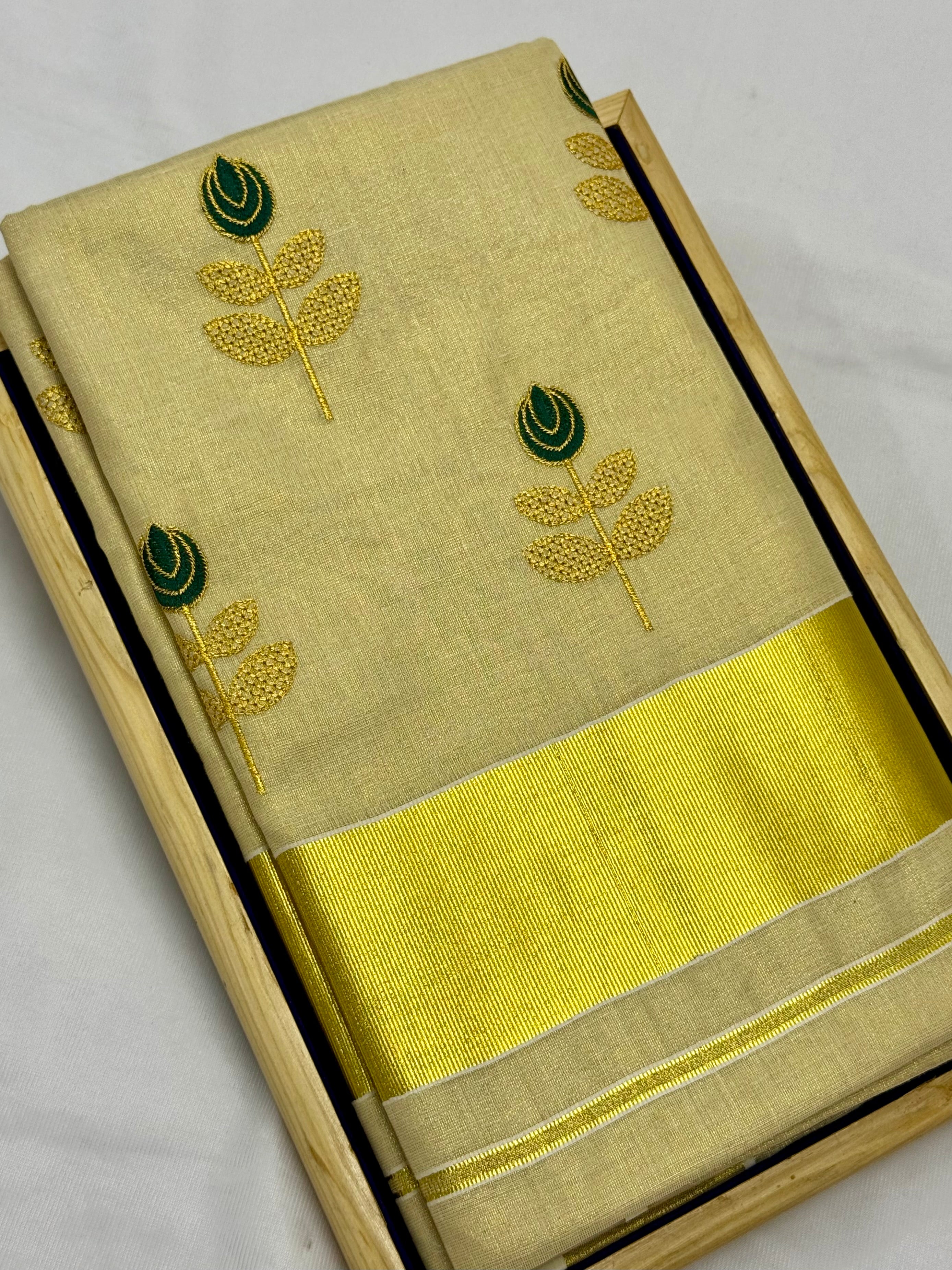 KERALA KASAVU TISSUE SILK EMBROIDERY SAREE - (GOLD,CREAM)