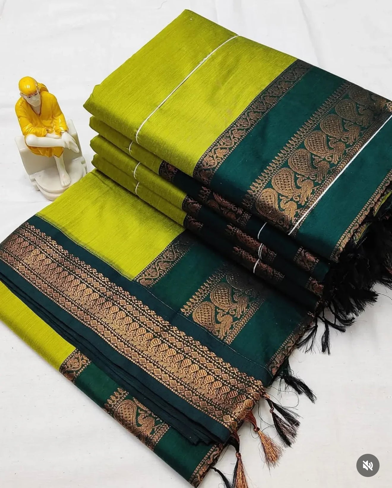 PREMIUM GADWAL/KALYANI COTTON SILK SAREES - APPLE GREEN