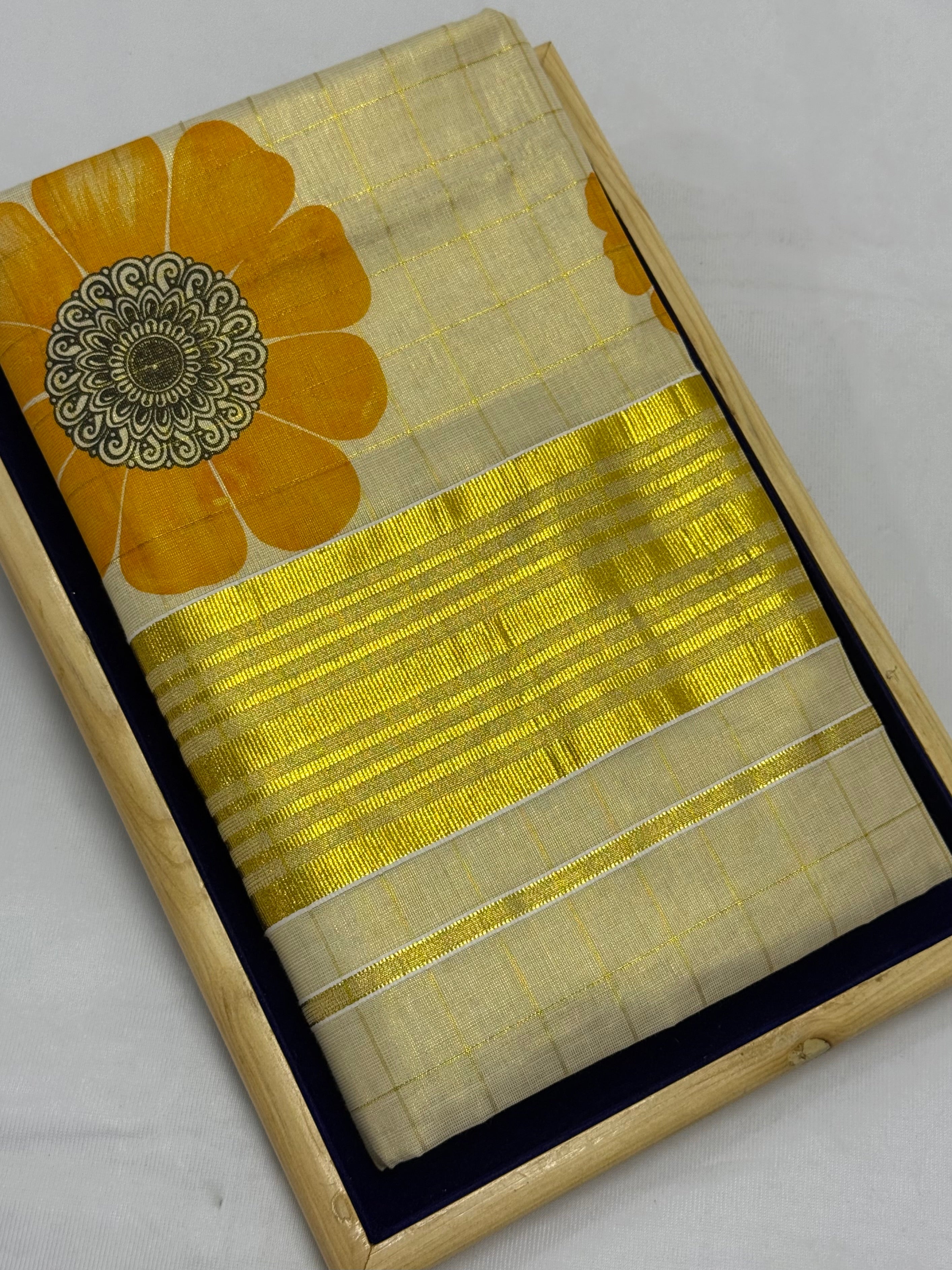 FLORAL PRINTED KASAVU TISSUE SAREE - (GOLD,CREAM)