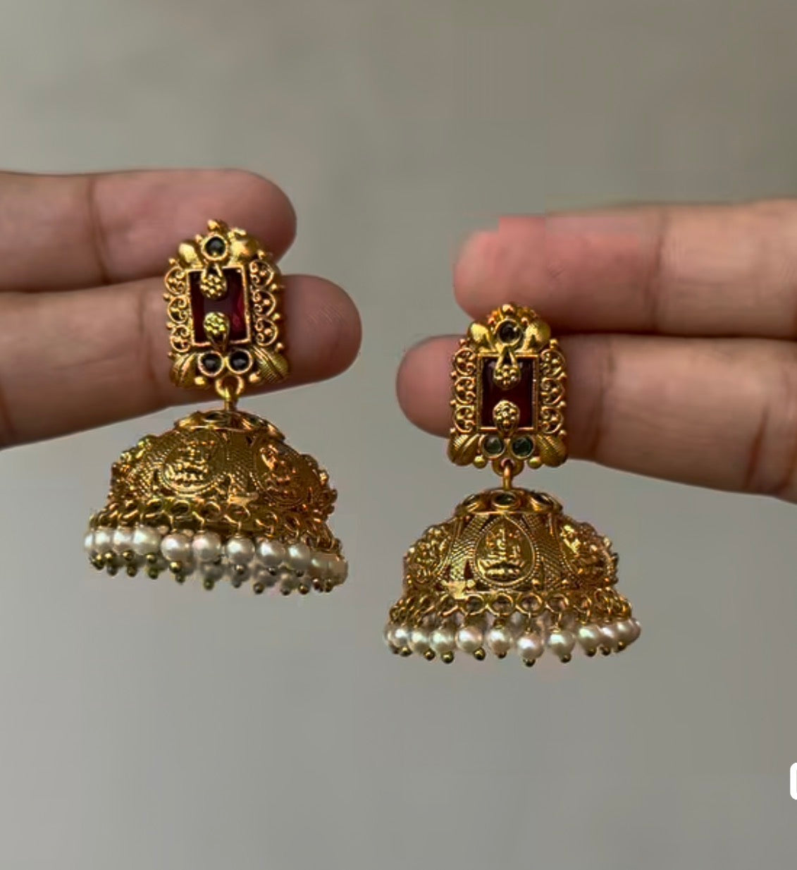 PREMIUM AND STUNNING JHUMKAS