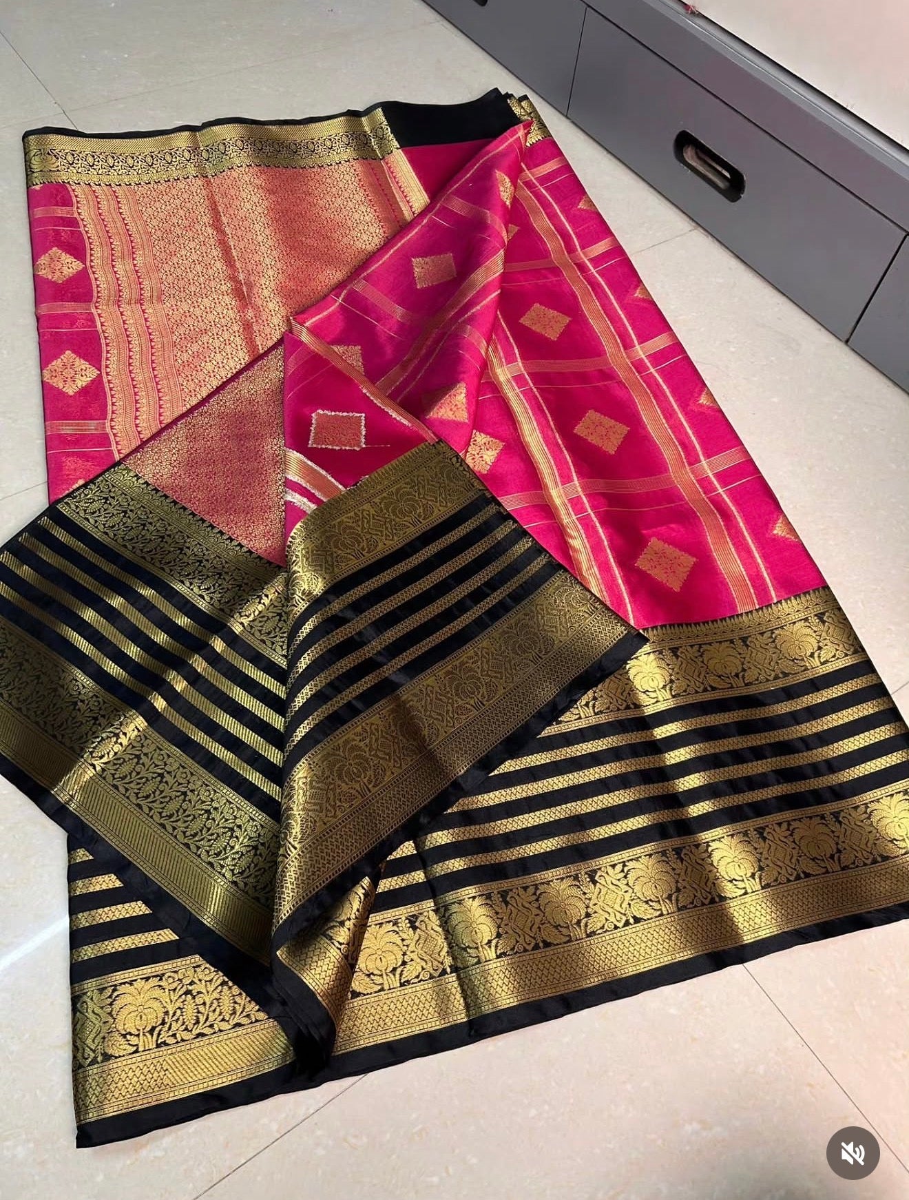 PREMIUM BANARASI KATAAN SILK SAREE - FUCHSIA PINK