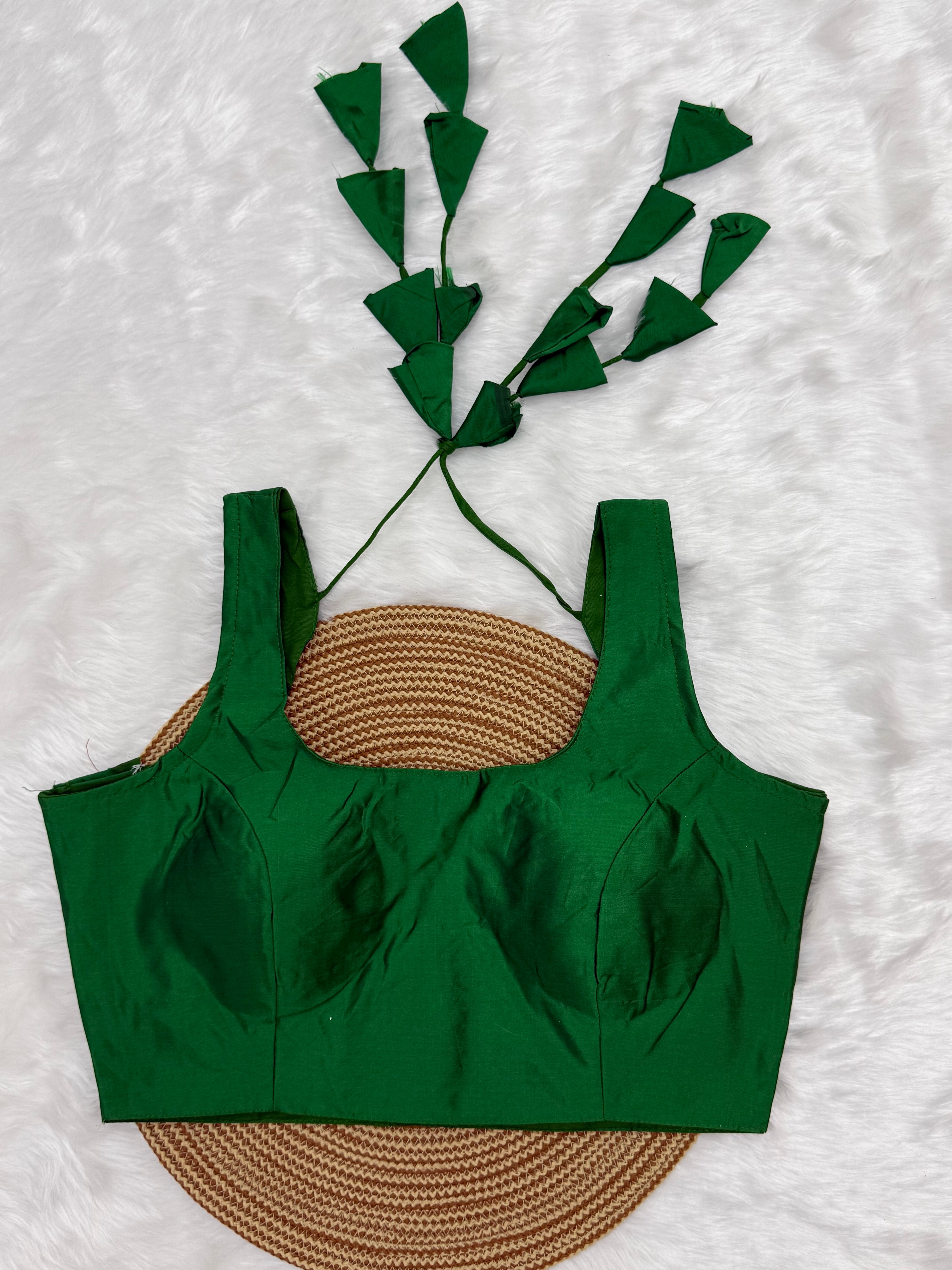 DESIGNER READYMADE SLEEVELESS BLOUSE