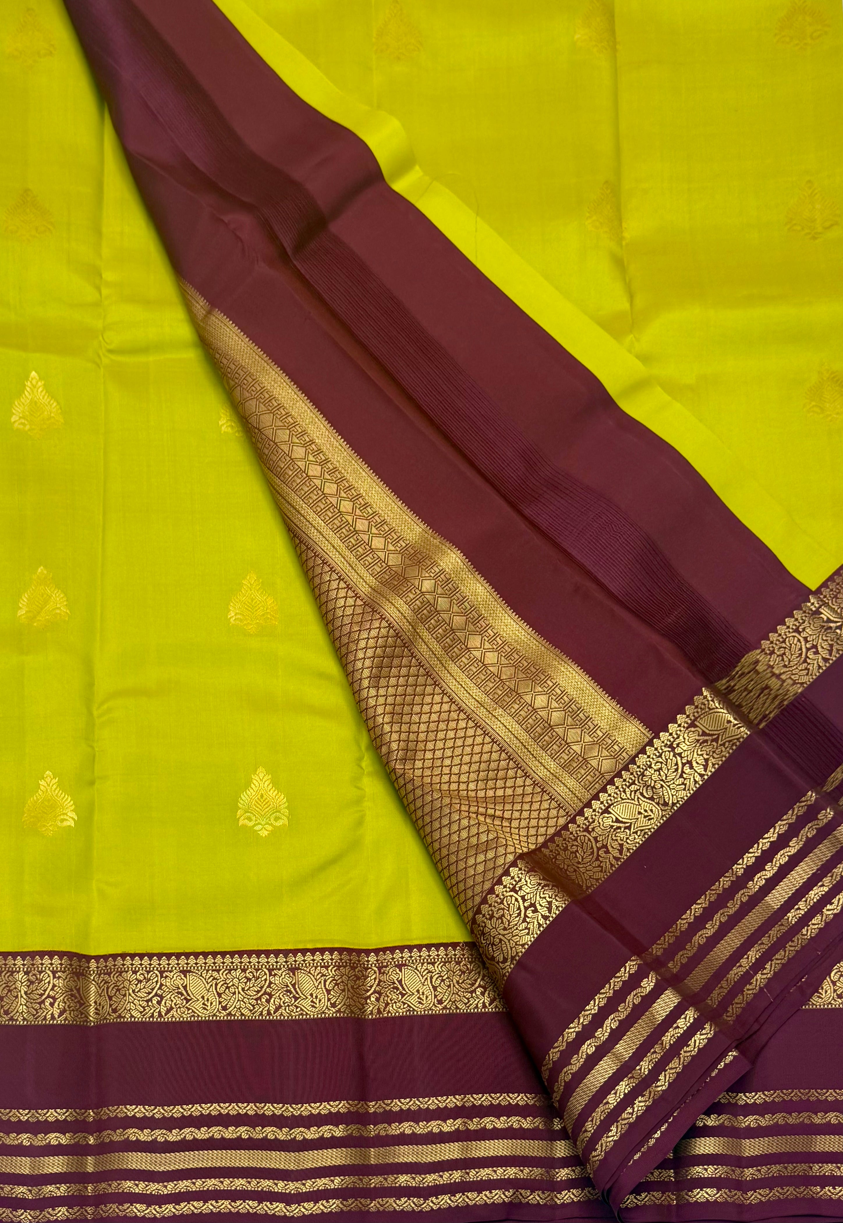 KANCHIPURAM PURE SILK SAREE | SILKMARK® CERTIFIED - YELLOW GREEN
