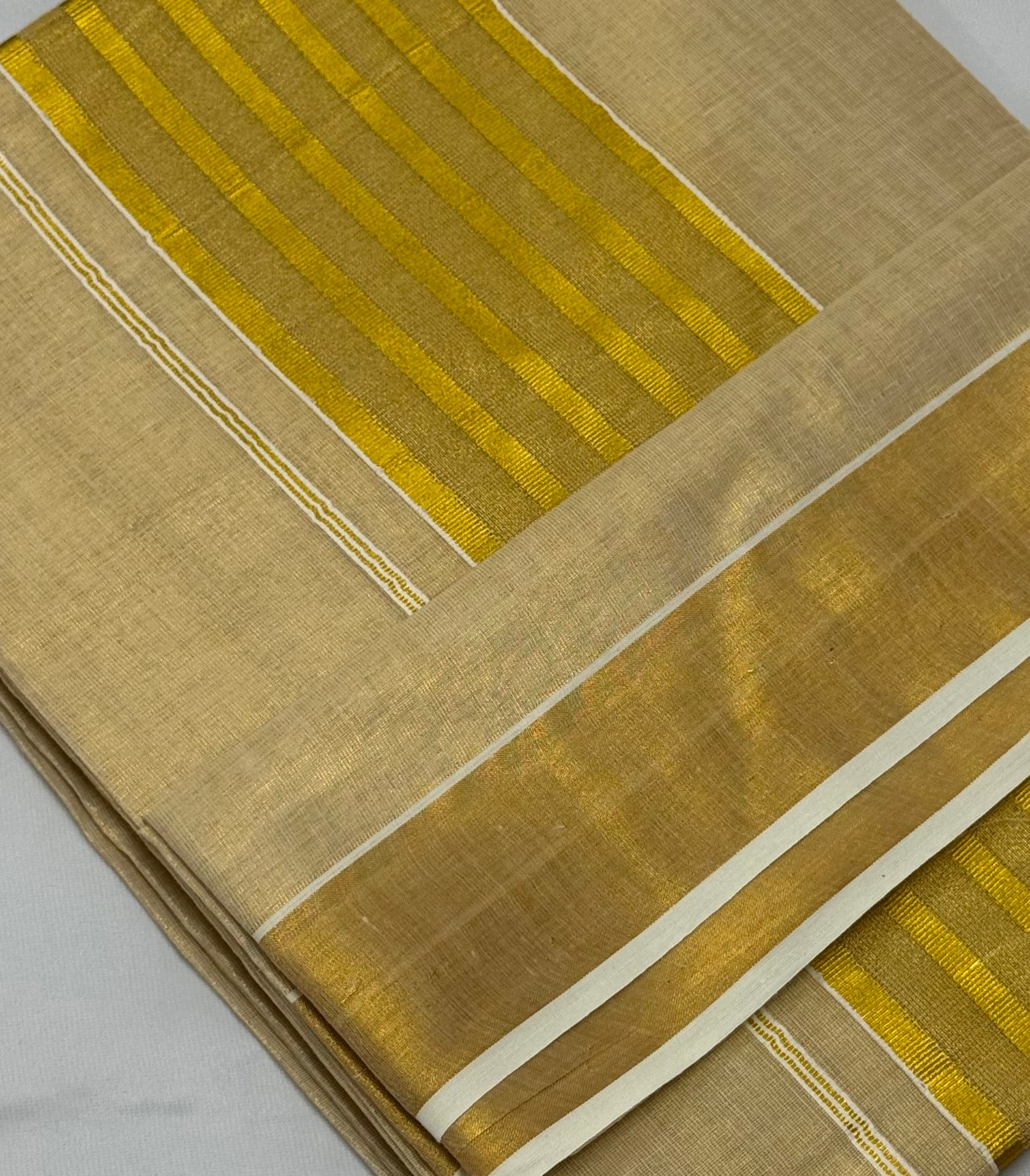 TRADITIONALSTRIPES KASAVU TISSUE SAREE - (CREAM,GOLD)