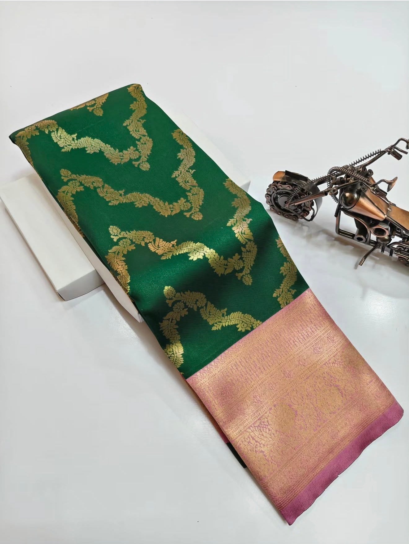 TRENDING NECKLACE DESIGN SILK SAREE - PINE GREEN