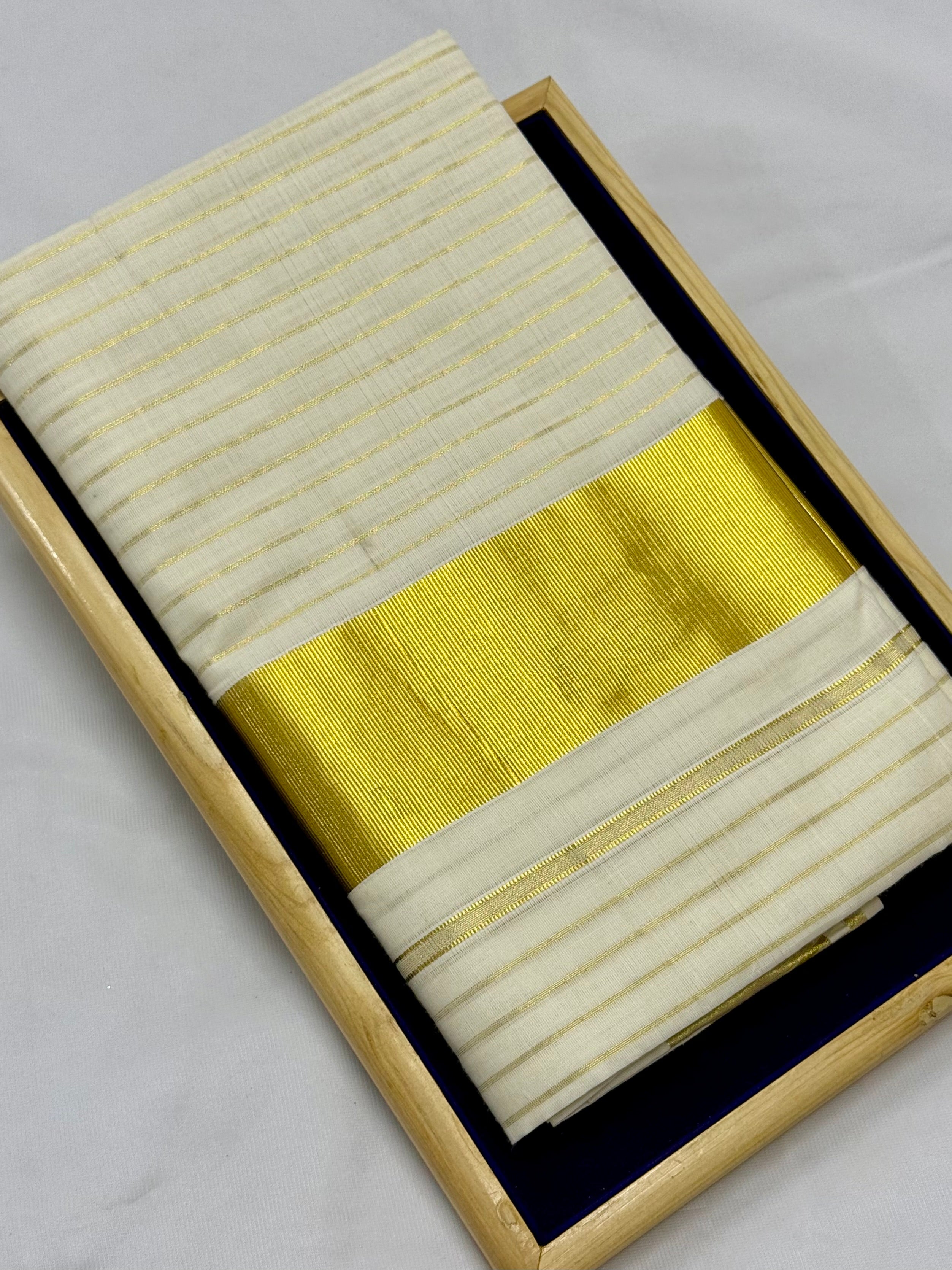 KERALA STRIPES KASAVU TISSUE SAREE - (GOLD,OFF WHITE)