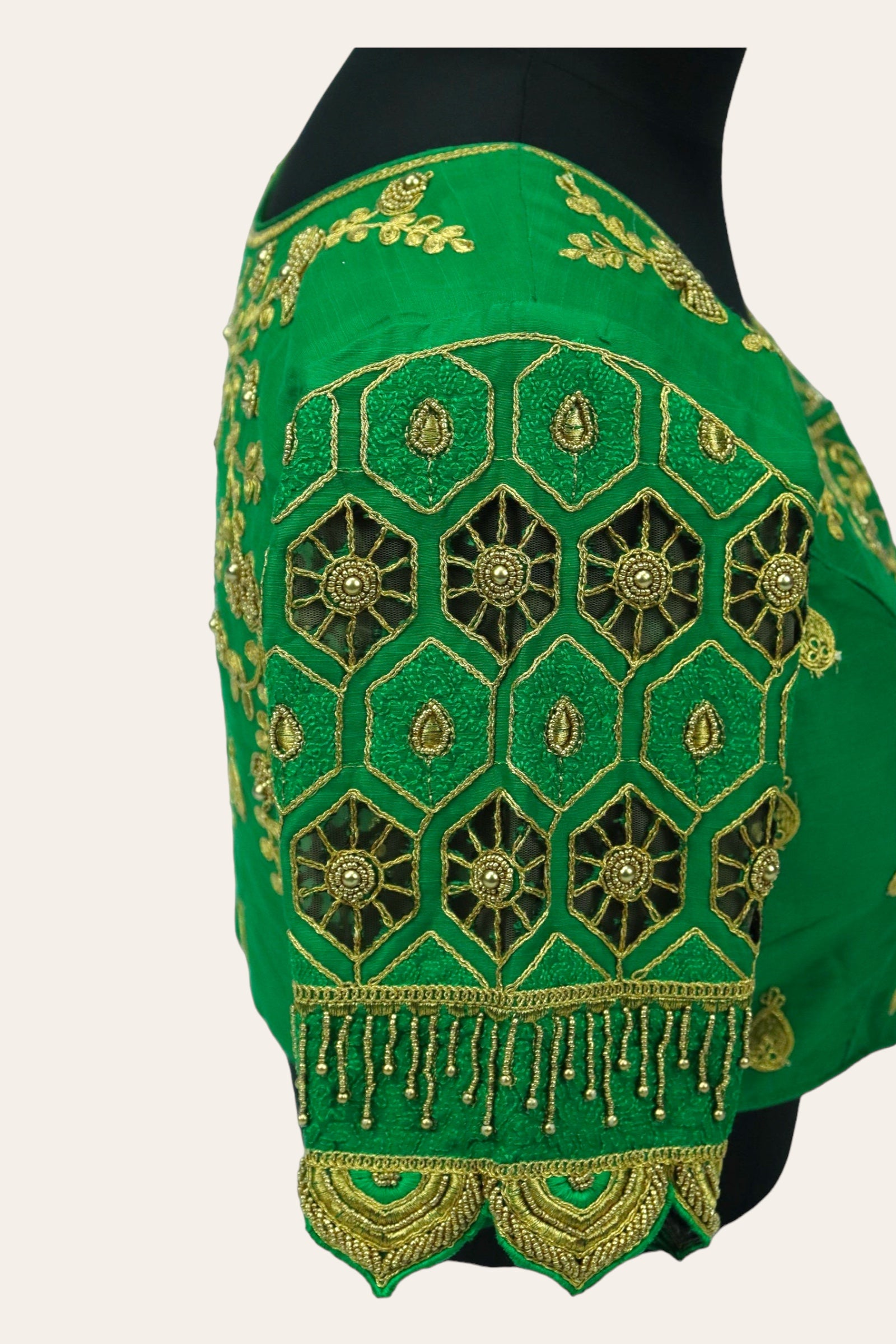 WOMEN'S READYMADE AARI MAGGAM WORK SAREE BLOUSE - PARROT GREEN