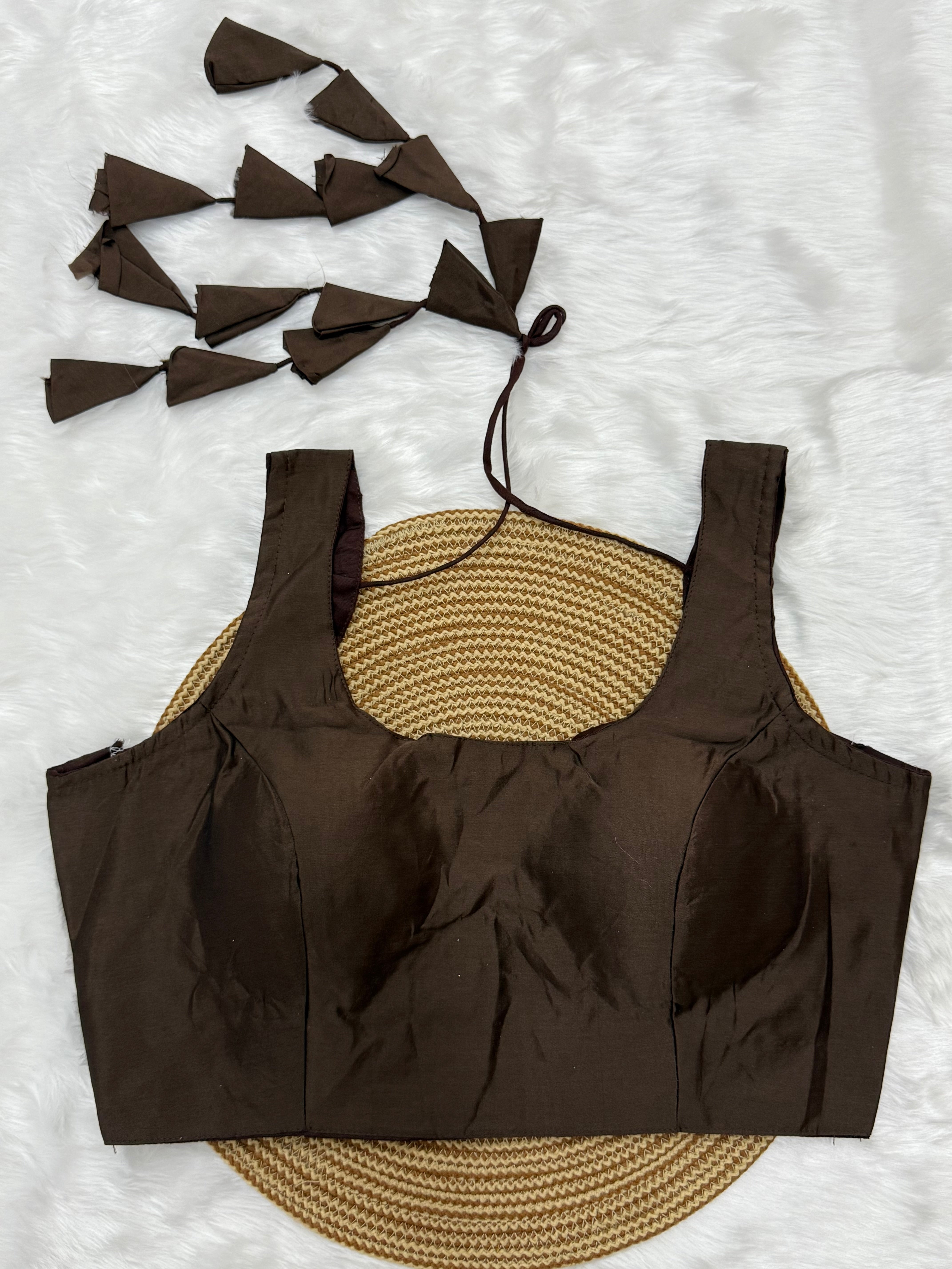 DESIGNER READYMADE SLEEVELESS BLOUSE