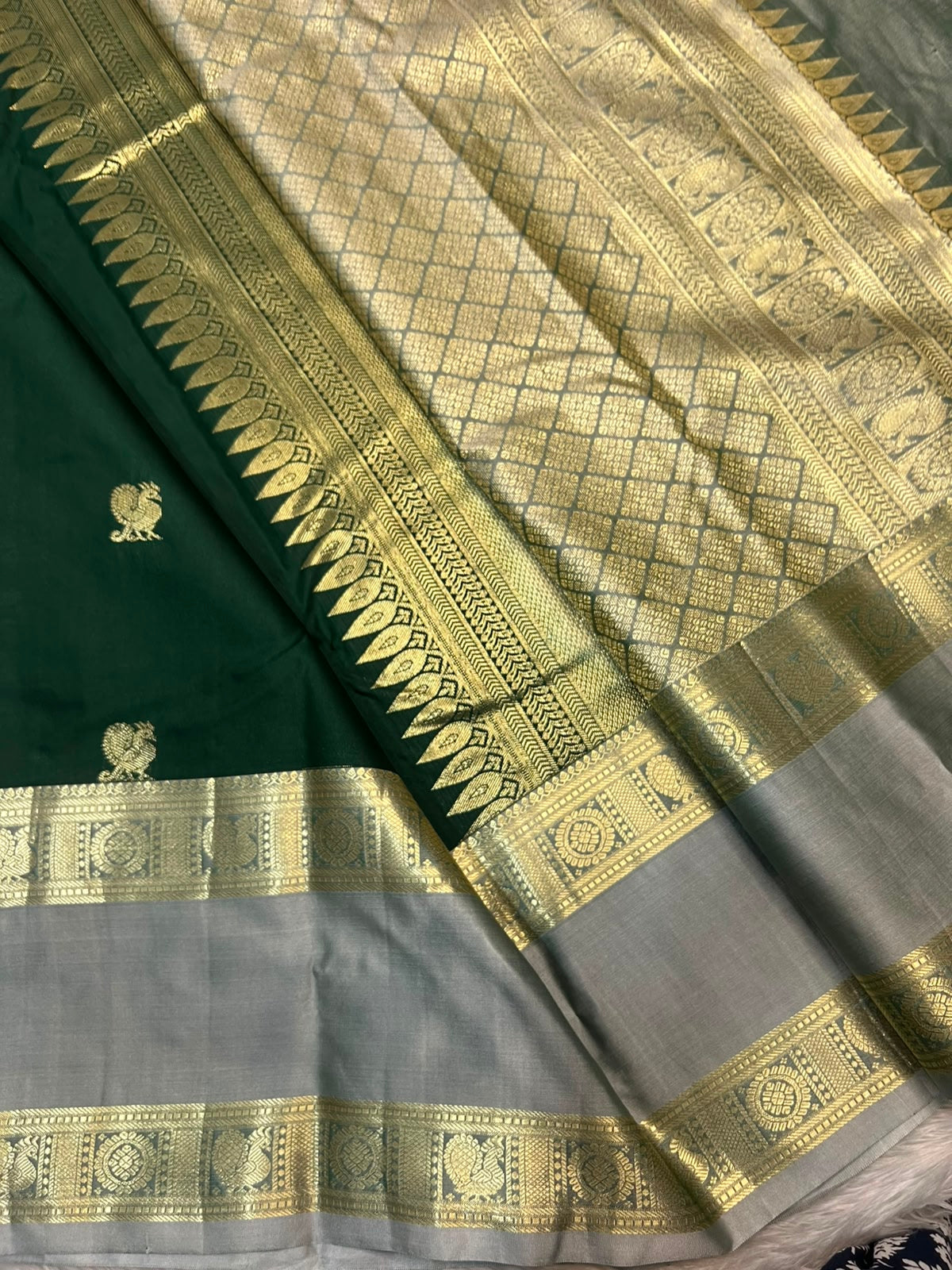 PREMIUM SEMI KANCHI SILK SAREE - FOREST GREEN