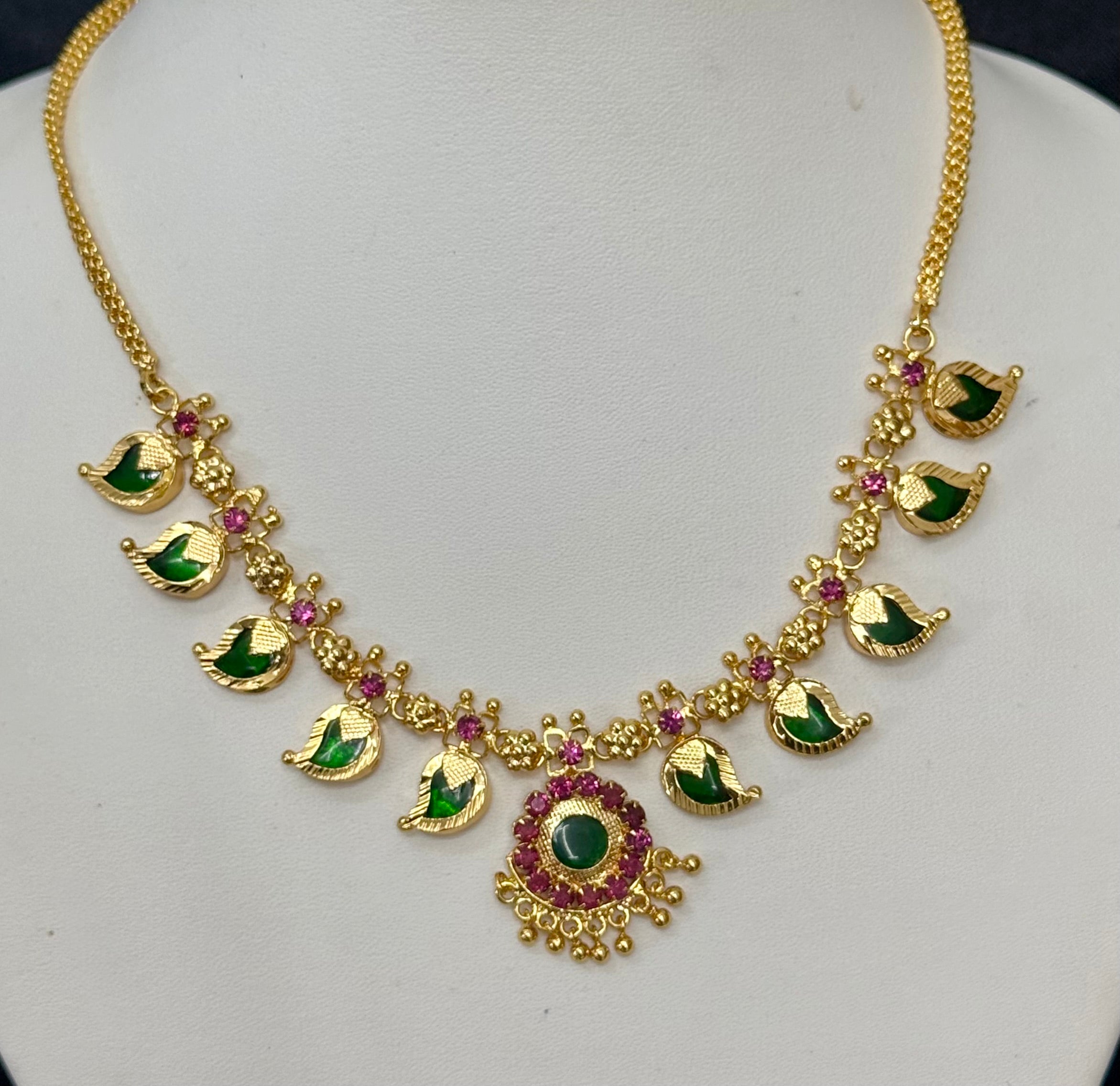 MANGO 5+5 NECKLACE - GREEN