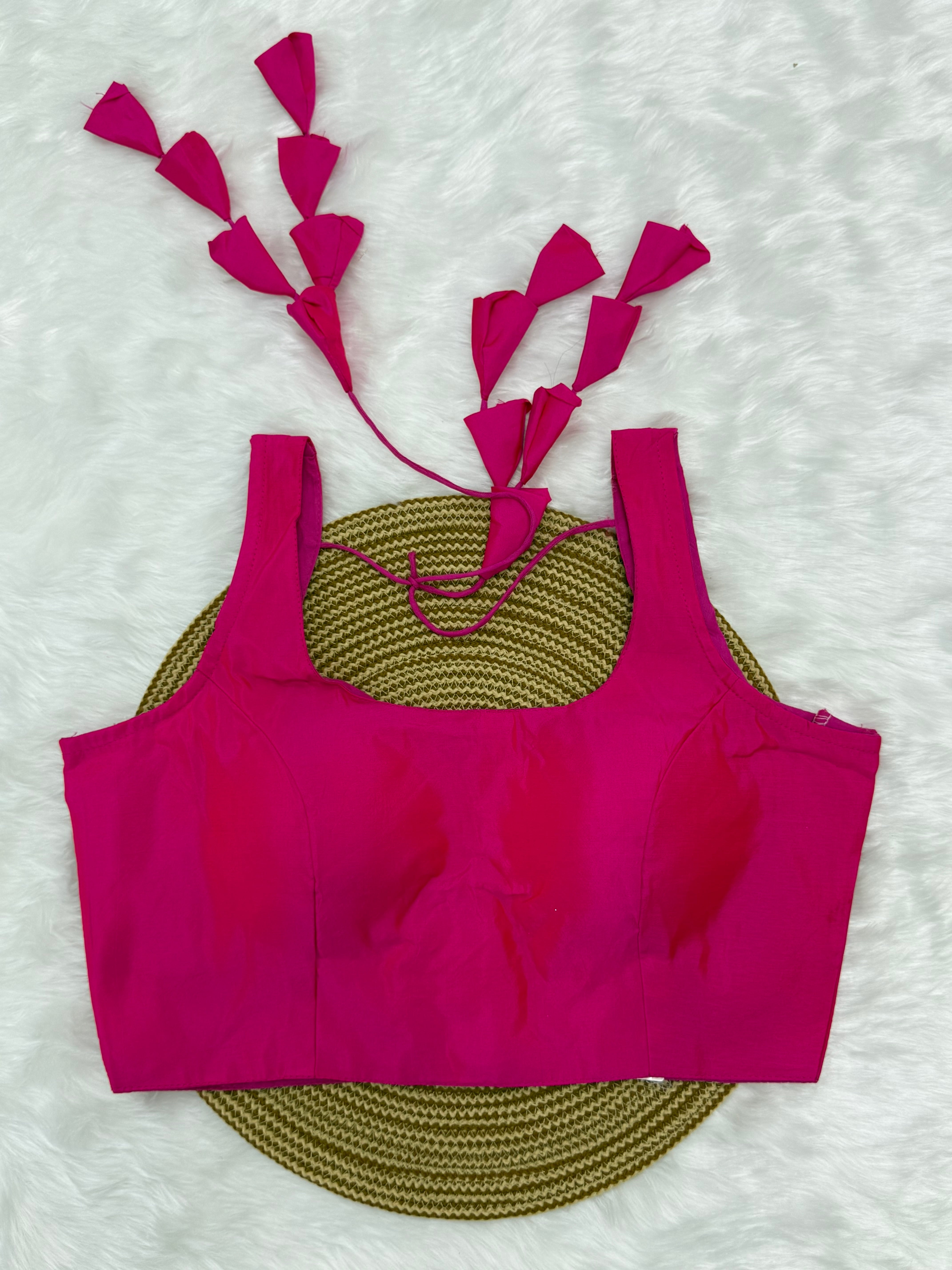 DESIGNER READYMADE SLEEVELESS BLOUSE
