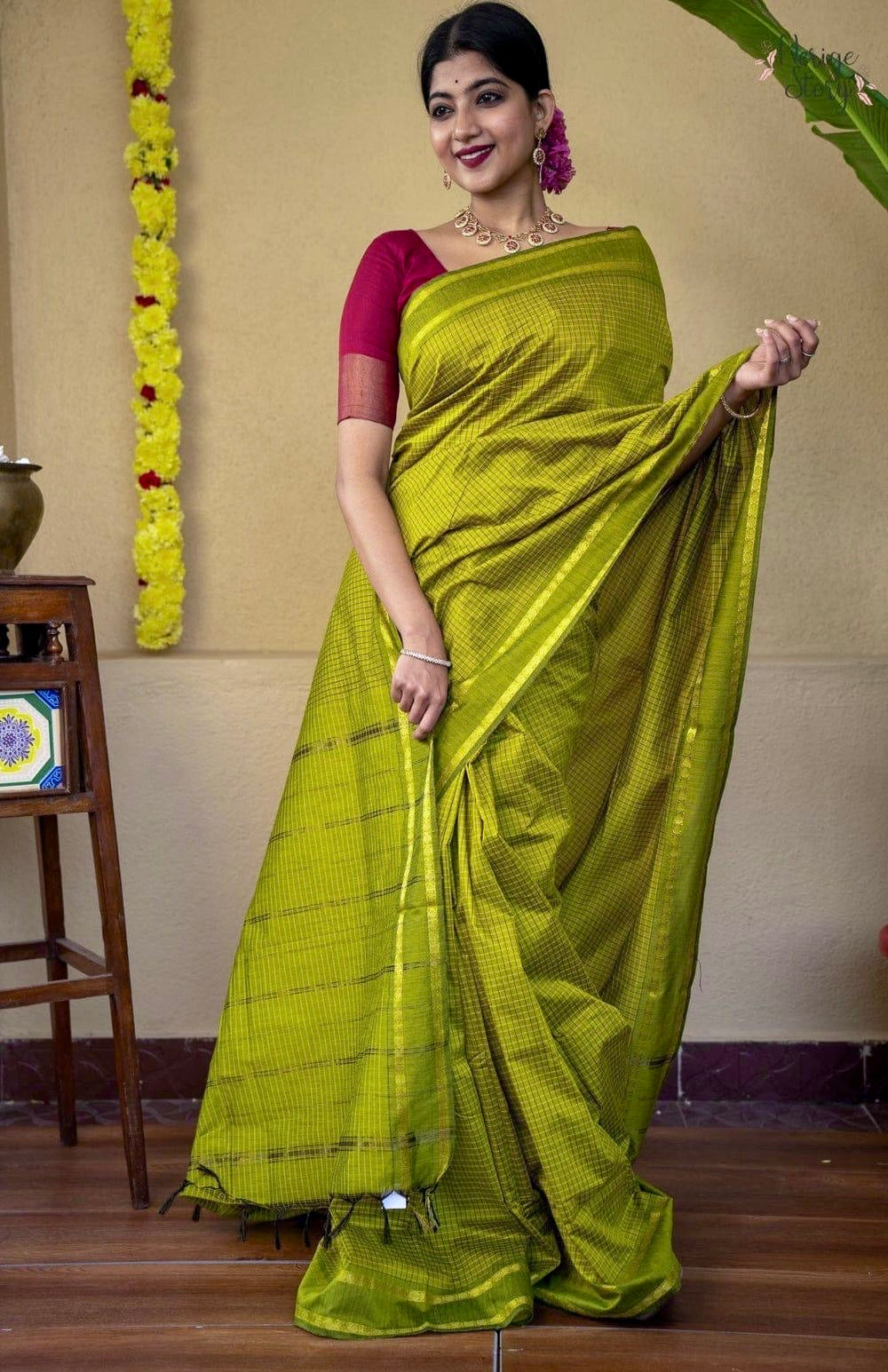 PREMIUM CHECKED COTTON SAREE - GREEN