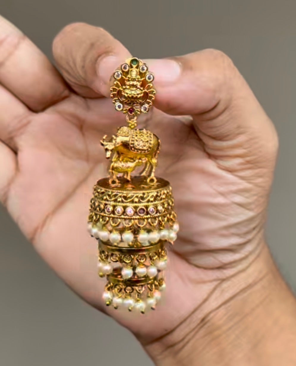 PREMIUM AND STUNNING JHUMKAS