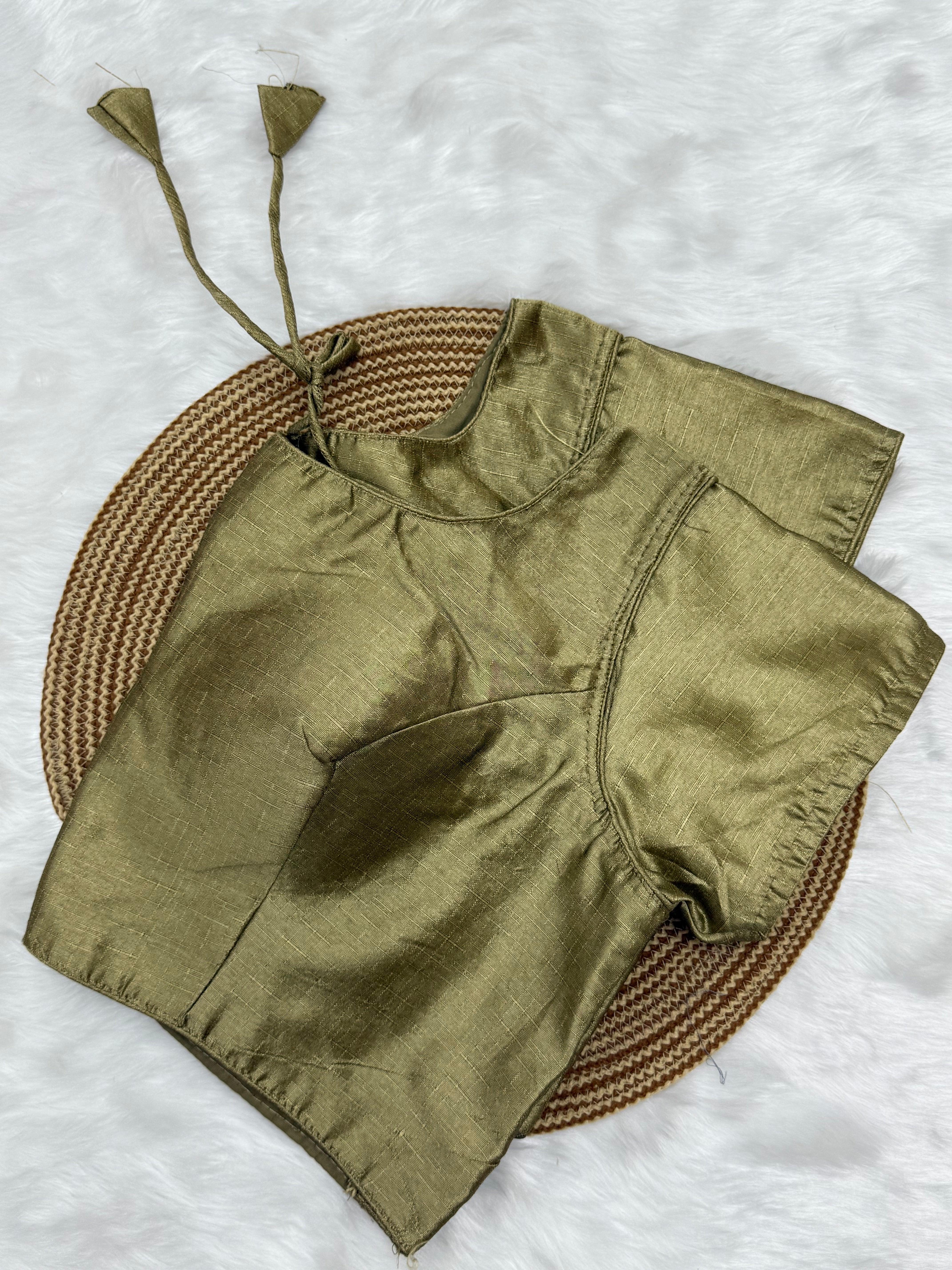 PLAIN READYMADE SAREE BLOUSE