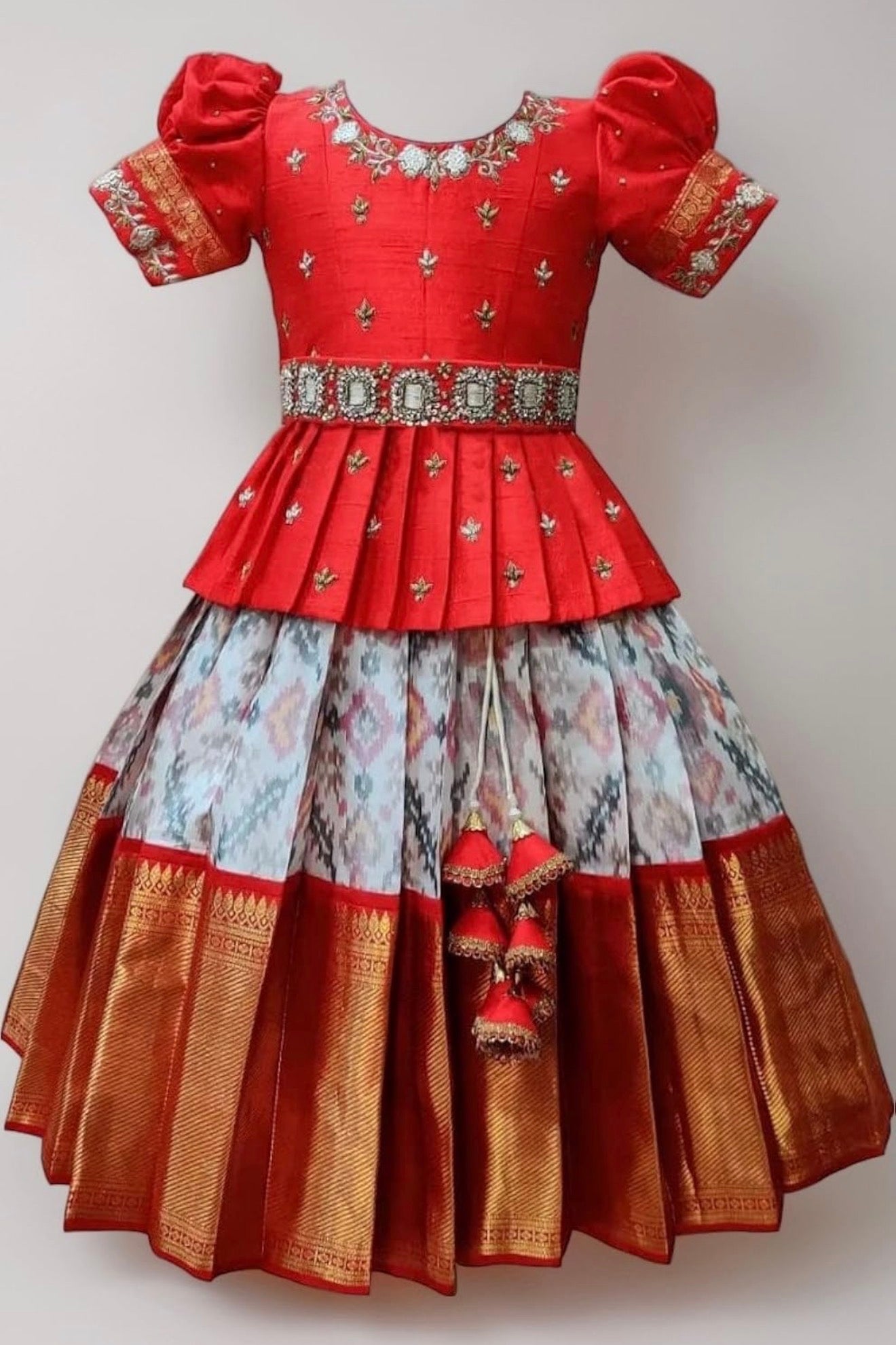GIRLS SILK BLEND READYMADE PATTU PAVADAI/LEHENGA CHOLI - RED & OFF WHITE