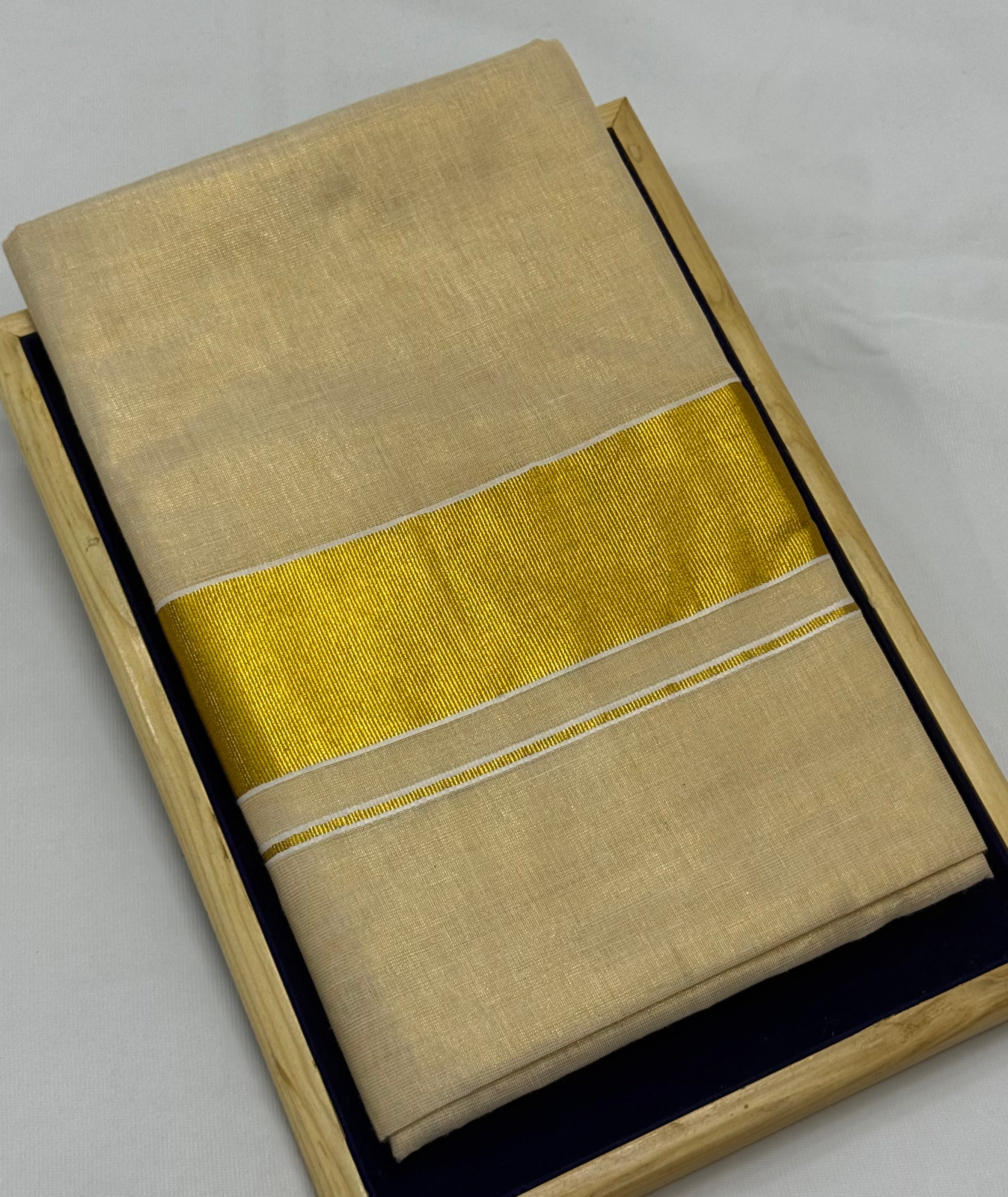 TRADITIONAL SOLID KASAVU TISSUE SAREE - (CREAM,GOLD)