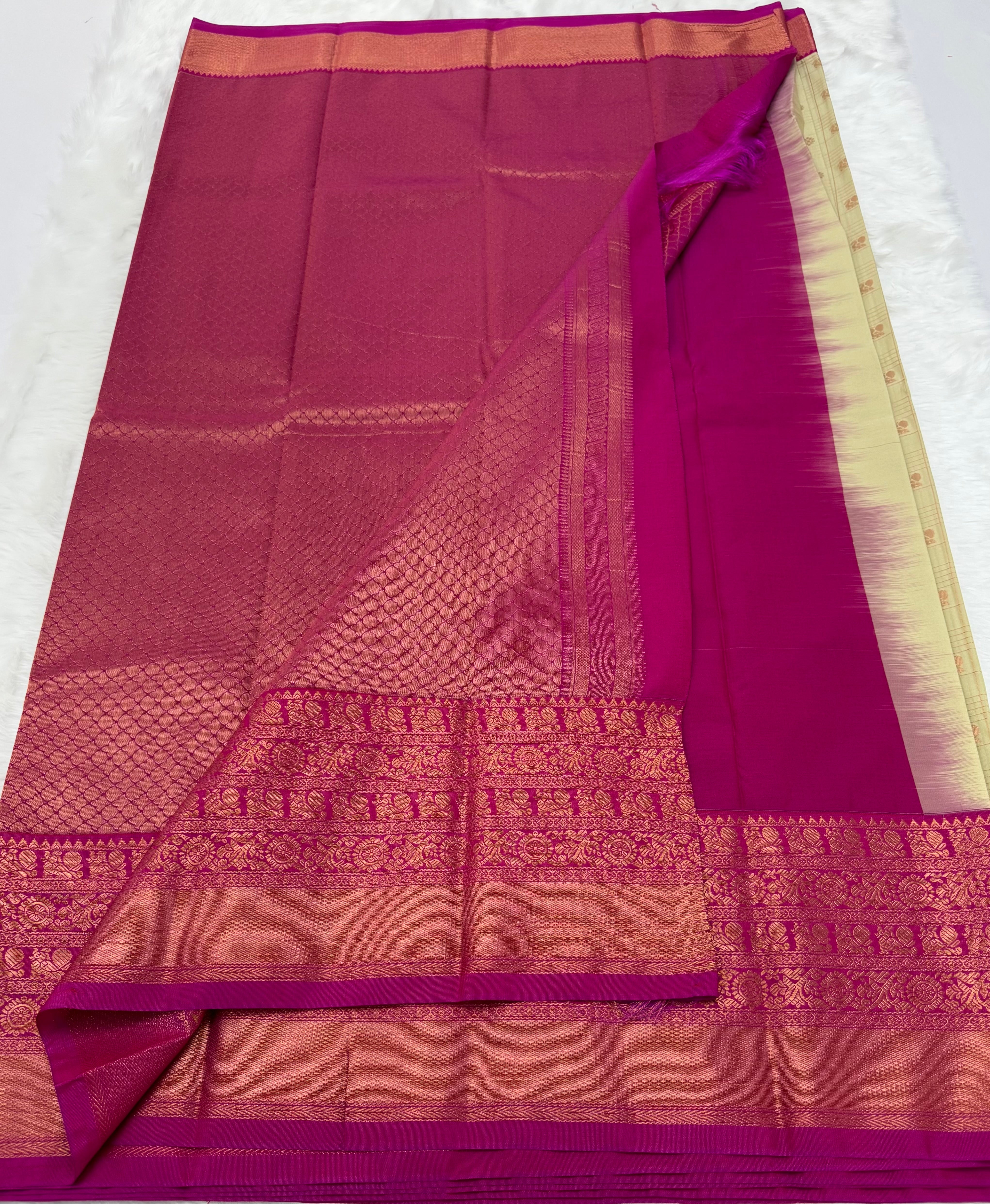 PREMIUM SEMI KANCHI SILK SAREE - TEA GREEN