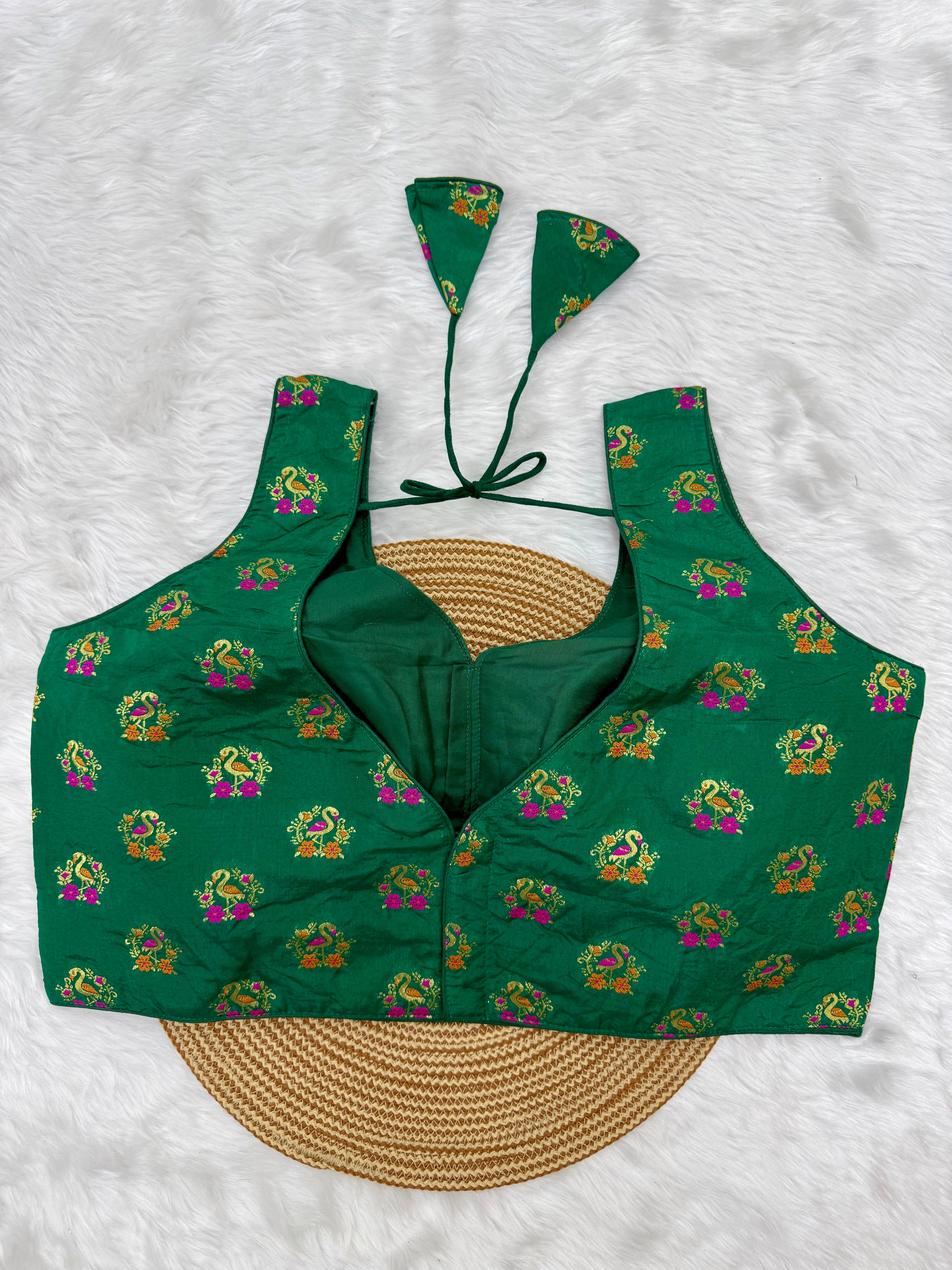 SLEEVELESS PLUS SIZE FANCY BLOUSE - GREEN