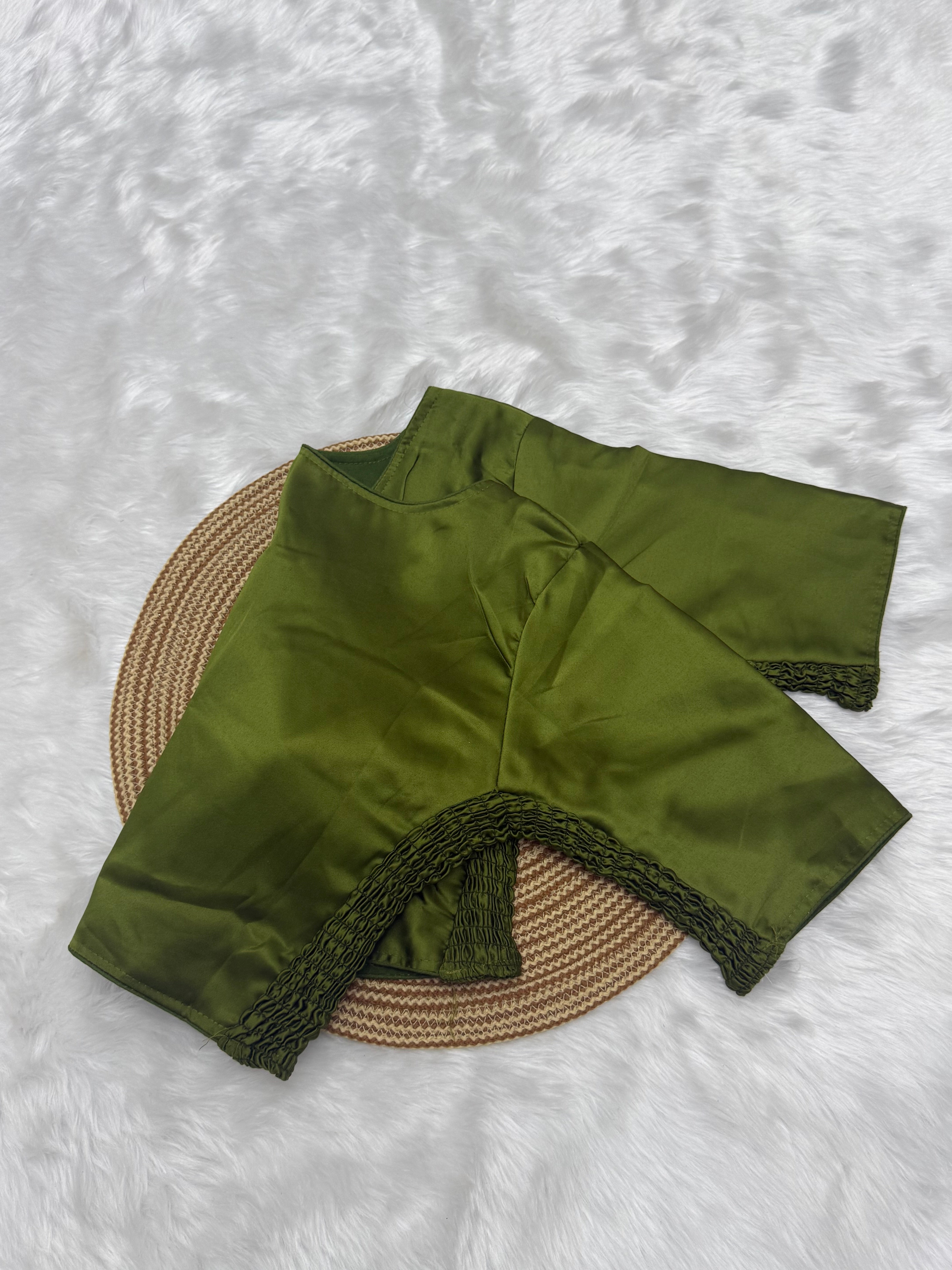 SOLID SIDE STRETCHABLE SAREE BLOUSE - MOSS GREEN