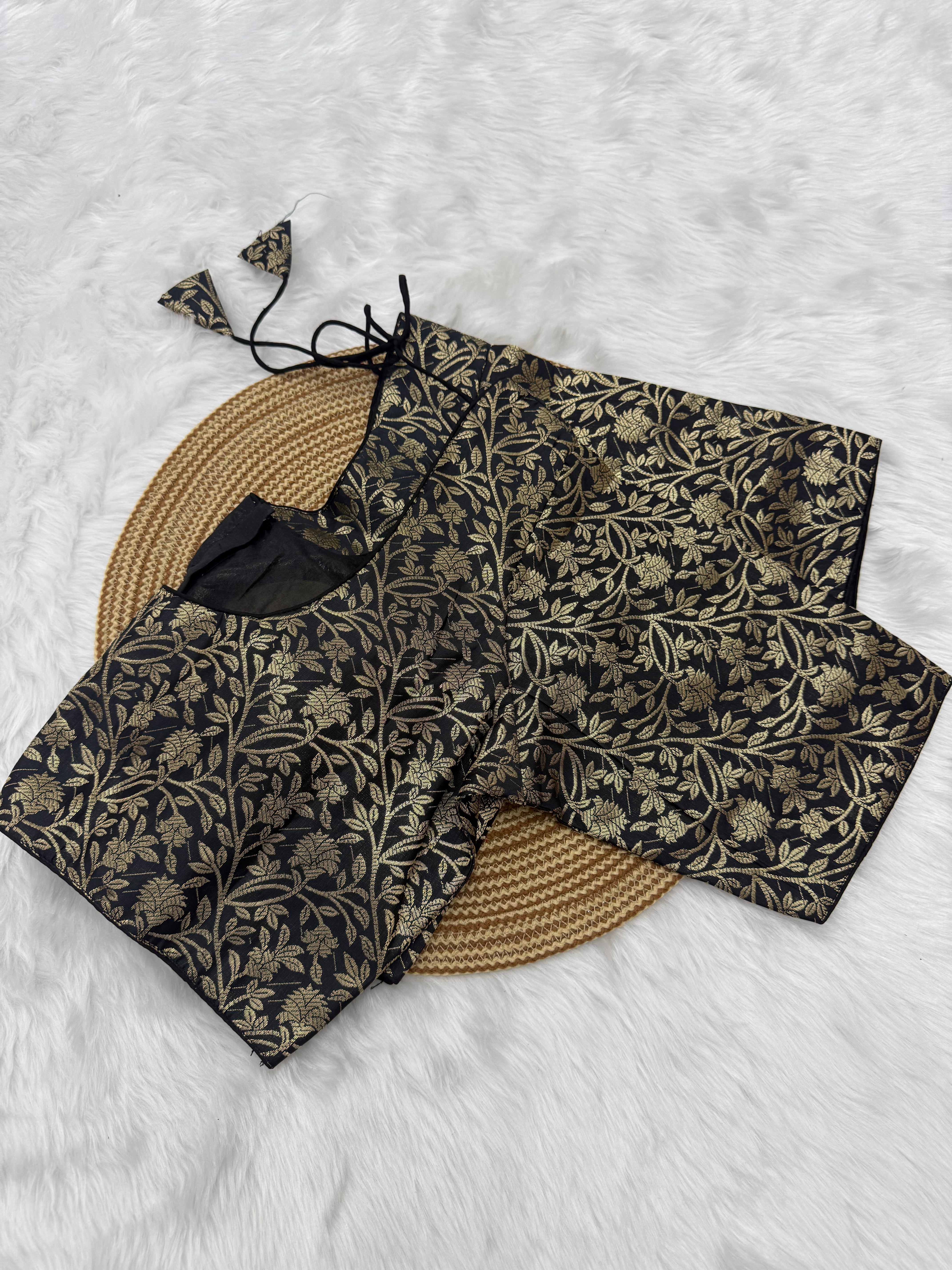 JACQUARD READY TO WEAR SAREE BLOUSE - BLACK