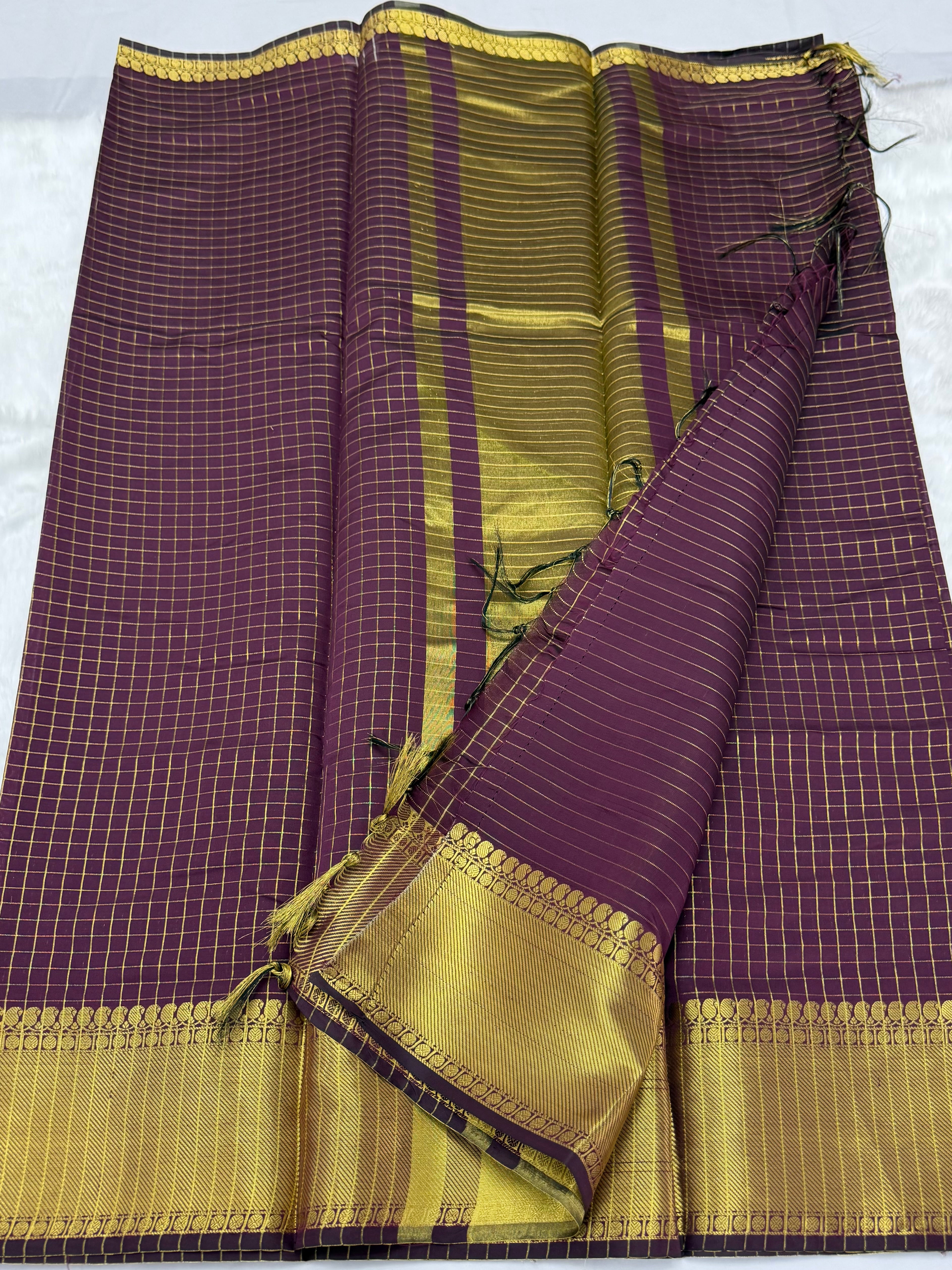 CHECKERED PATTERN BANARASI SILK SAREE - MAROON
