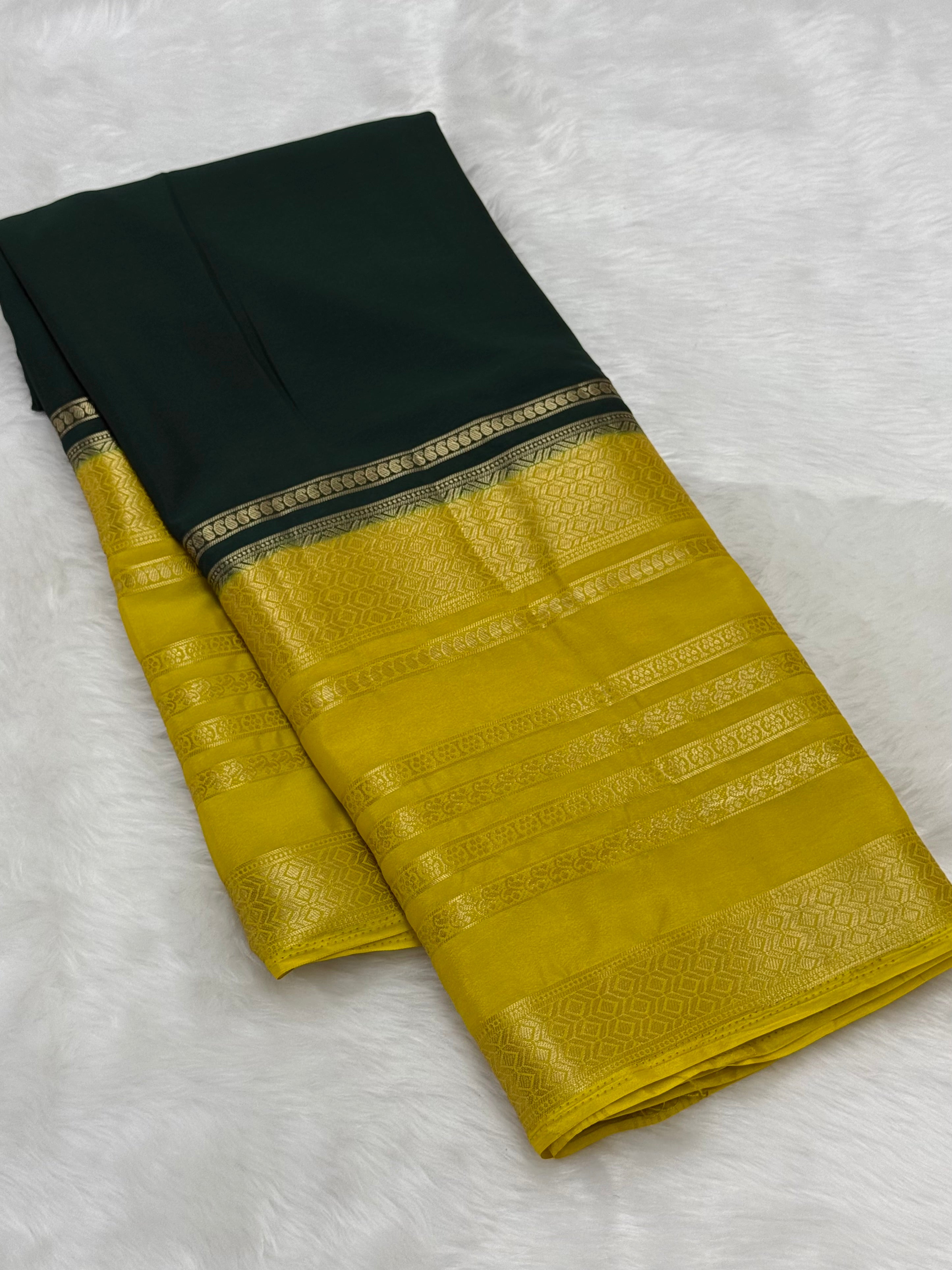 PREMIUM TRADITIONAL SEMI CREPE SILK SAREE - FOREST GREEN