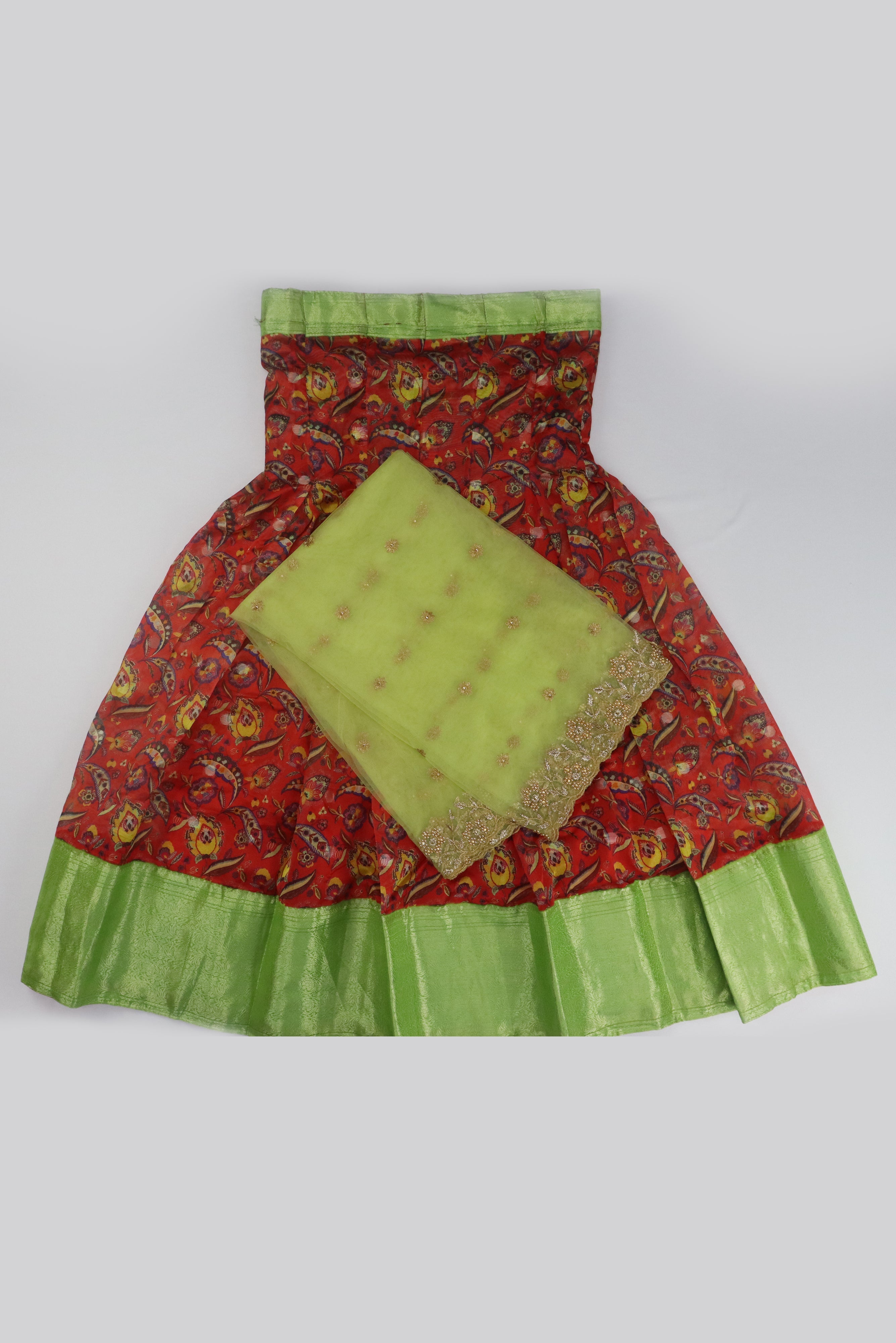 WOMEN'S RED & MINT GREEN SEMI STITCHED LEHENGA CHOLI WITH DUPATTA GRABO365