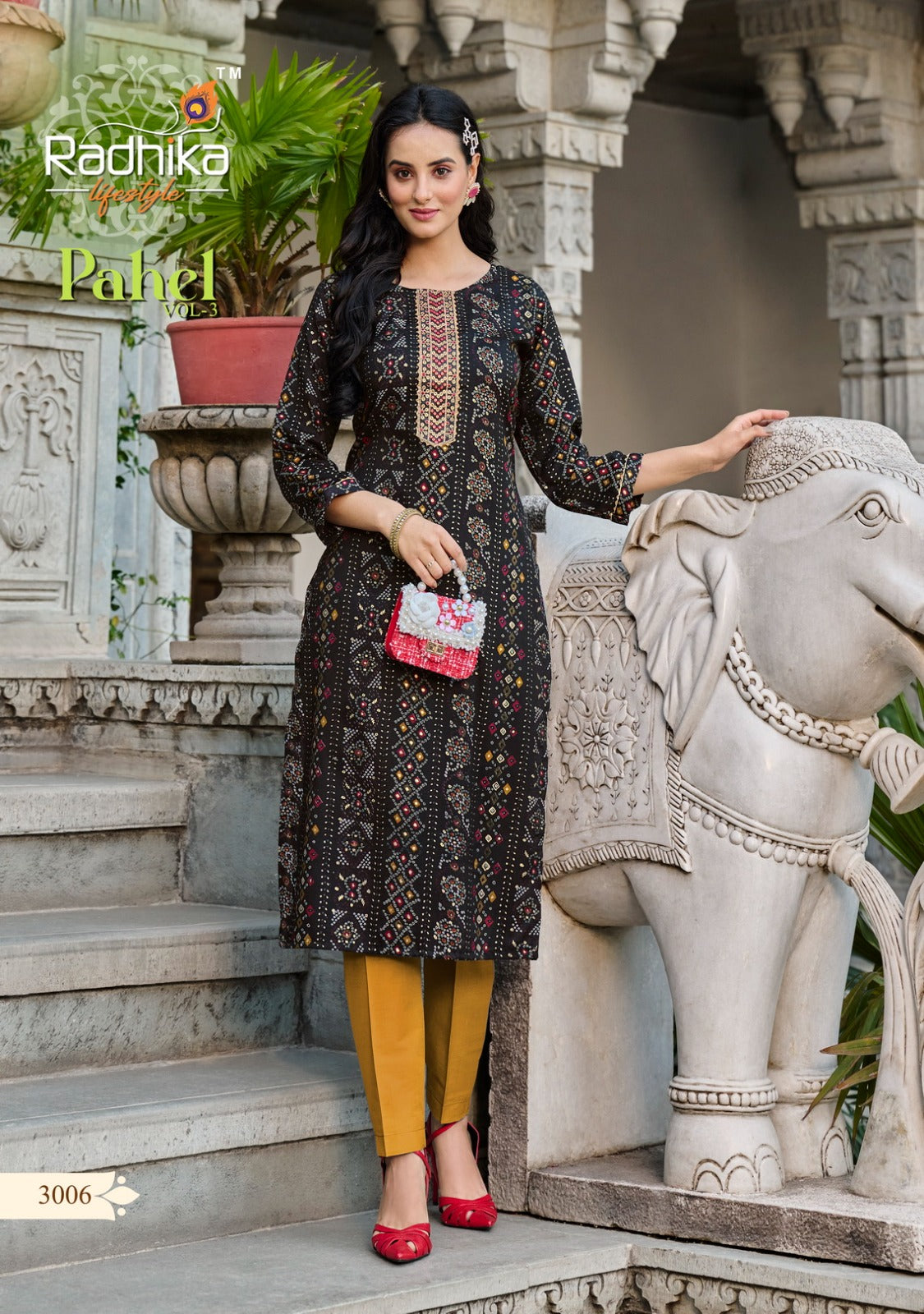 WOMEN'S DESIGNER PRINTED KURTIS GRABO365