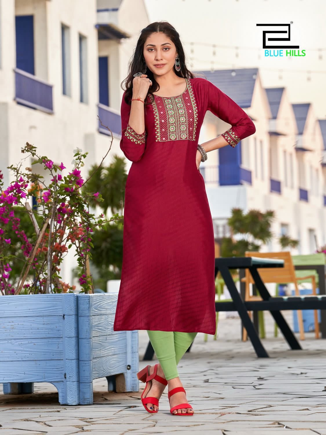WOMEN'S DESIGNER MAROON KURTIS GRABO365