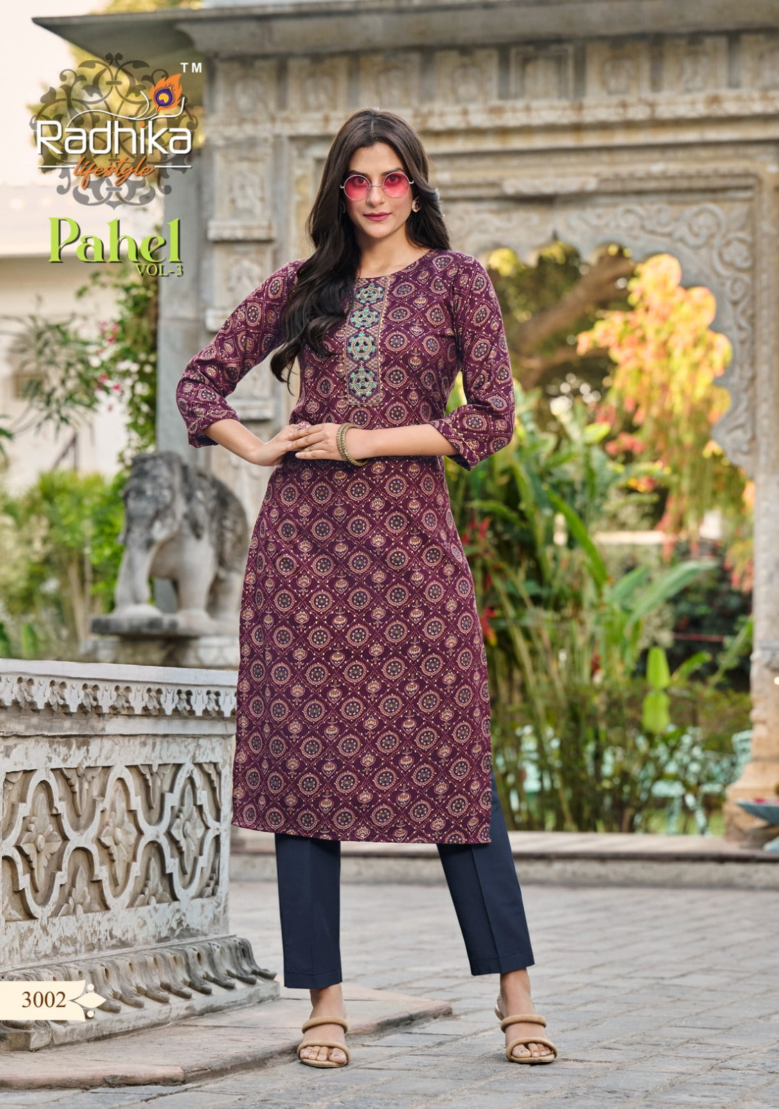 WOMEN'S DESIGNER PRINTED KURTIS GRABO365