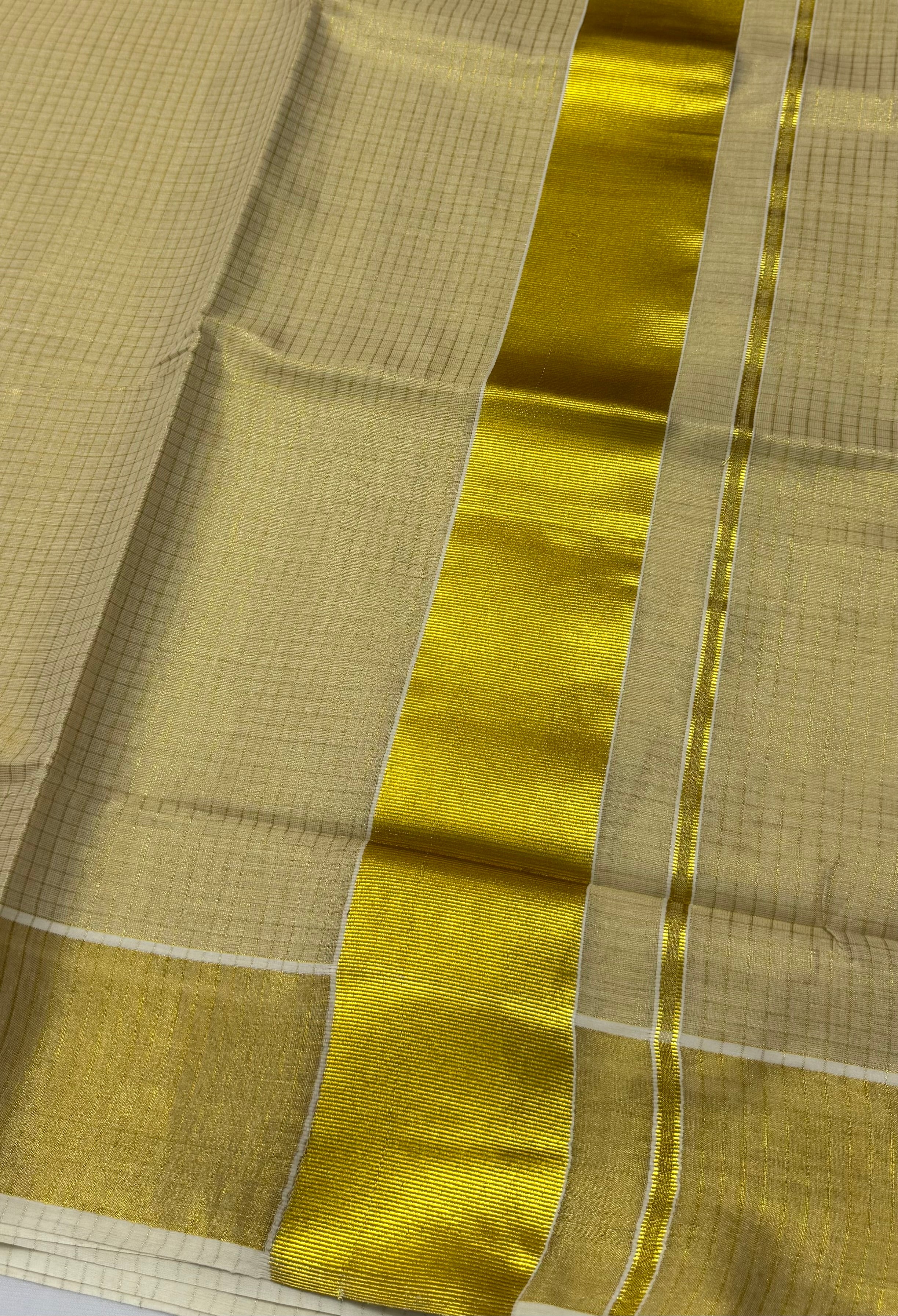 KERALA STRIPES KASAVU TISSUE SAREE - (GOLD,CREAM)