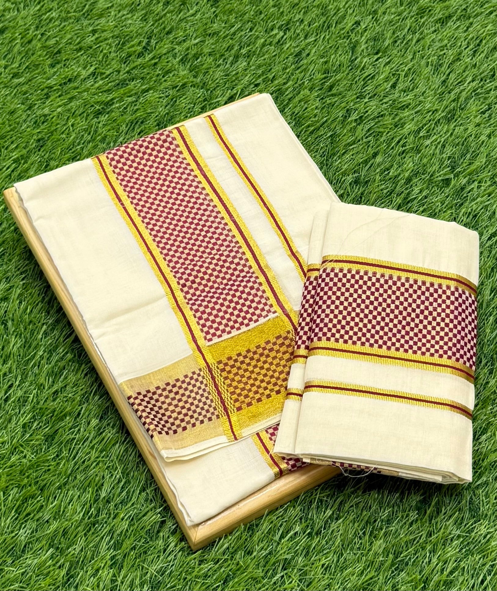 KASAVU COTTON FANCY SINGLE SET MUNDU (MUNDUM NERIYATHUM) - 2 X 2.80 MTRS - (OFF WHITE)