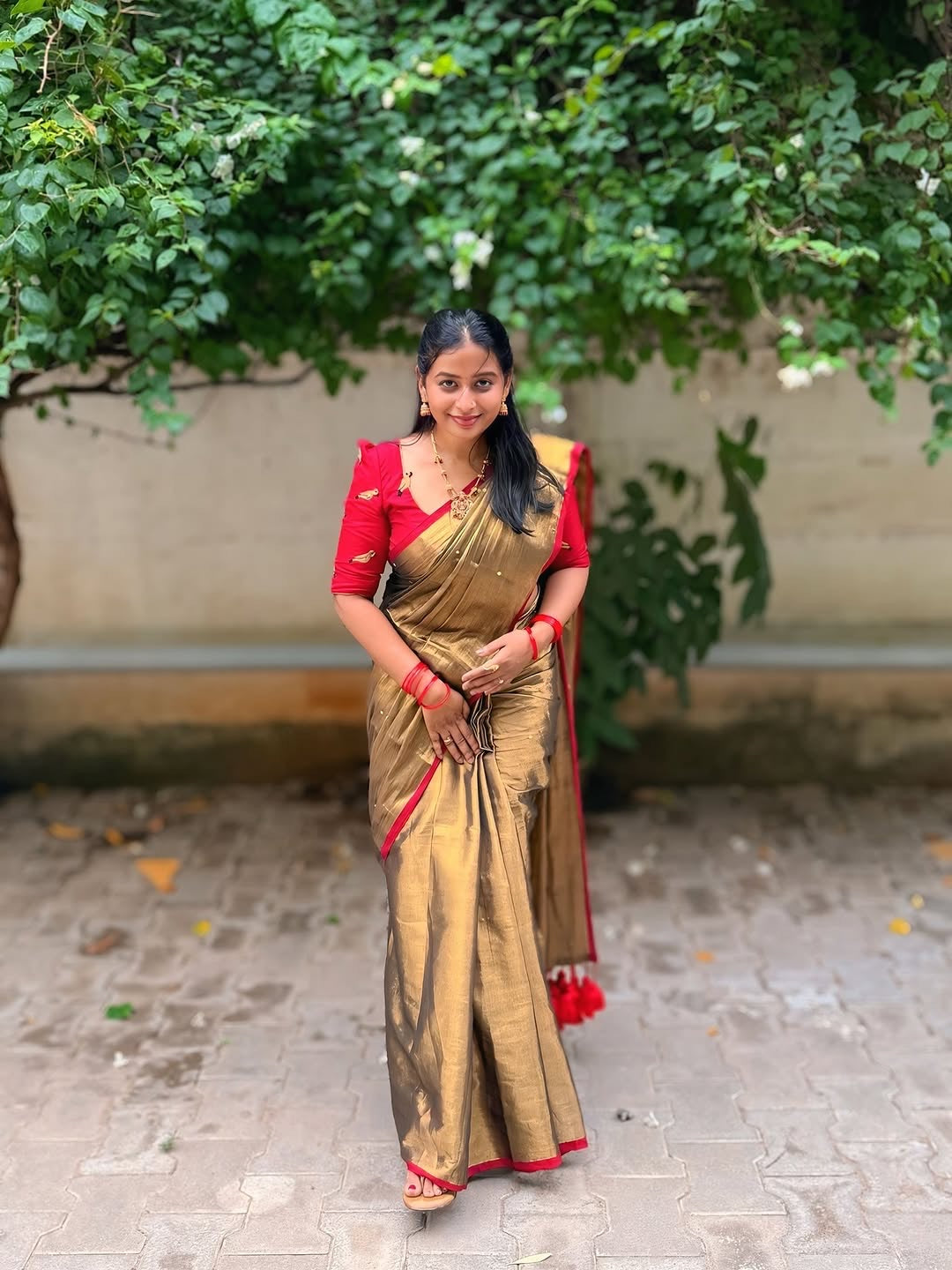 DUAL TONE TISSUE SILK SAREE WITH GINI WORK - GOLD