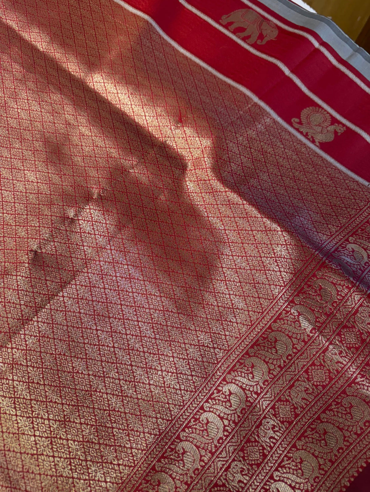 PREMIUM SEMI KANCHI SILK SAREE - BLACK & RED