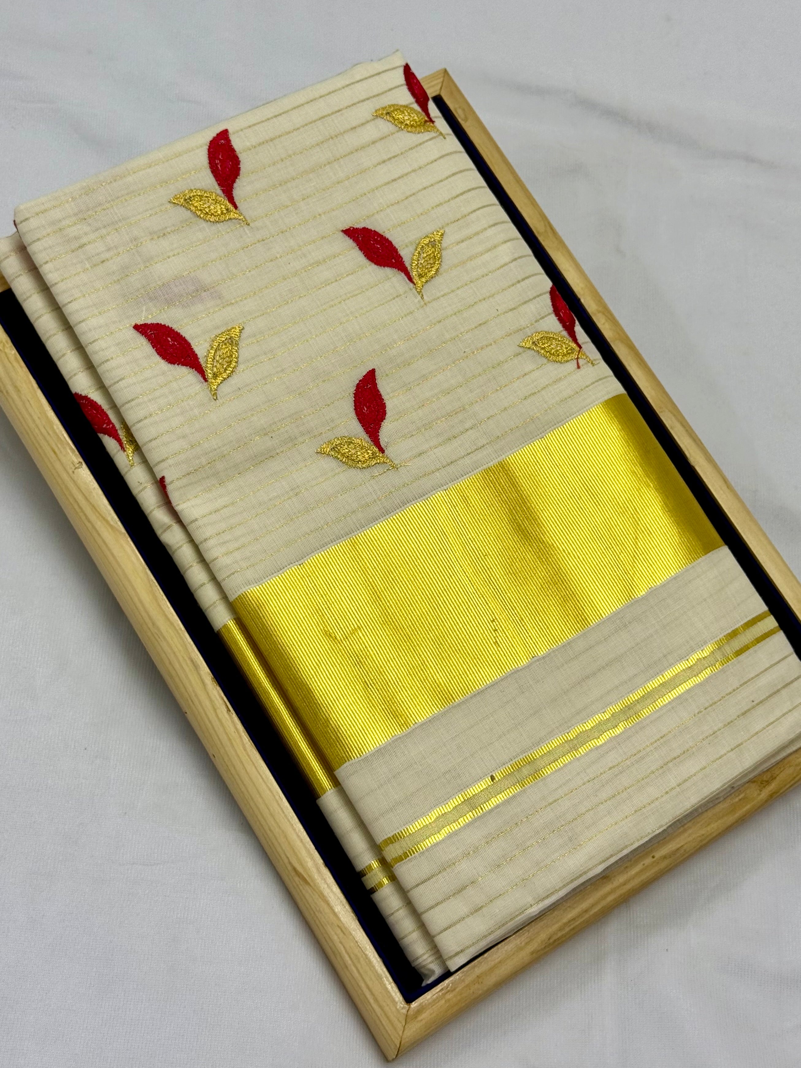KERALA KASAVU COTTON EMBROIDERY SAREE - (OFF WHITE,GOLD)