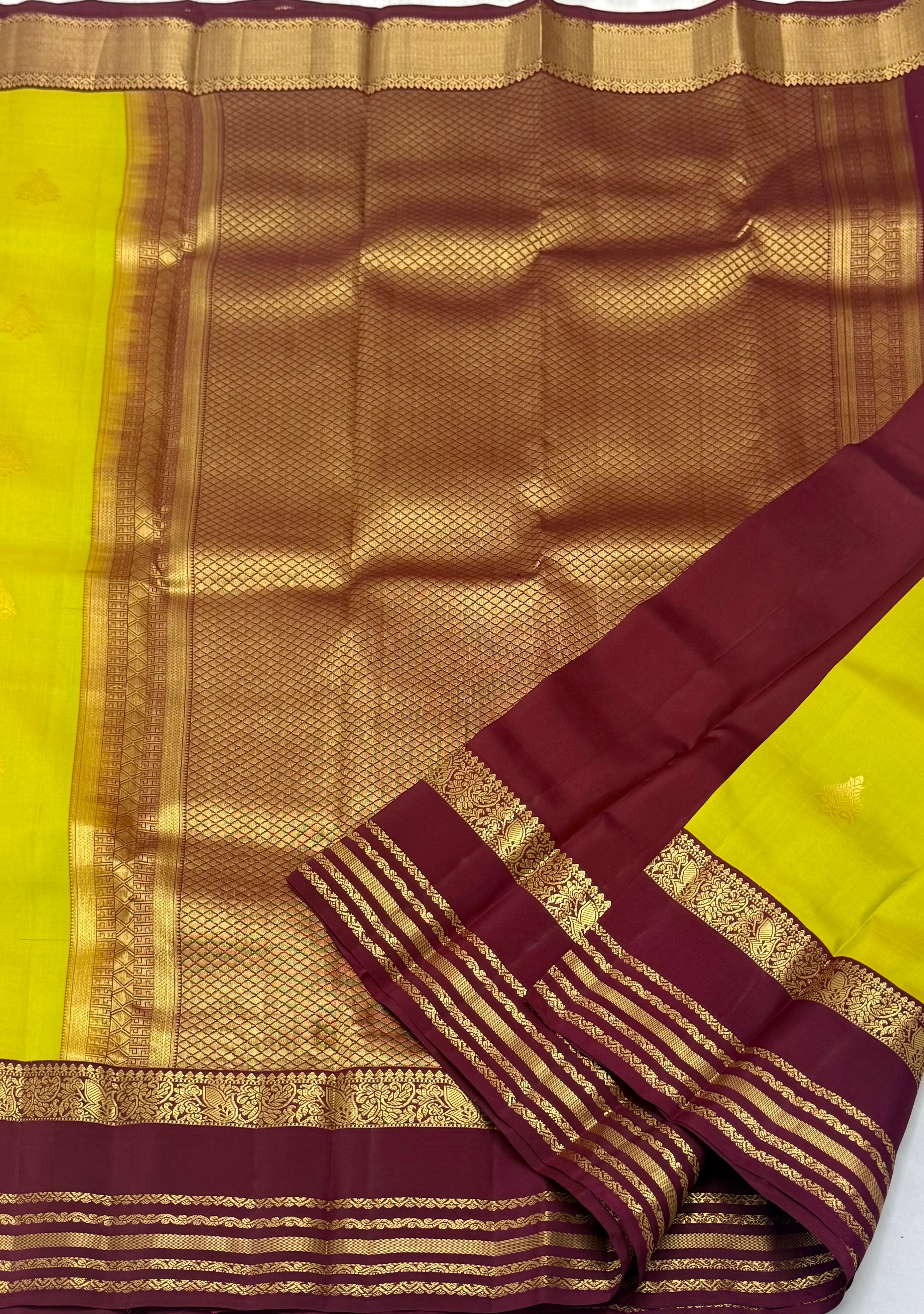 KANCHIPURAM PURE SILK SAREE | SILKMARK® CERTIFIED - YELLOW GREEN