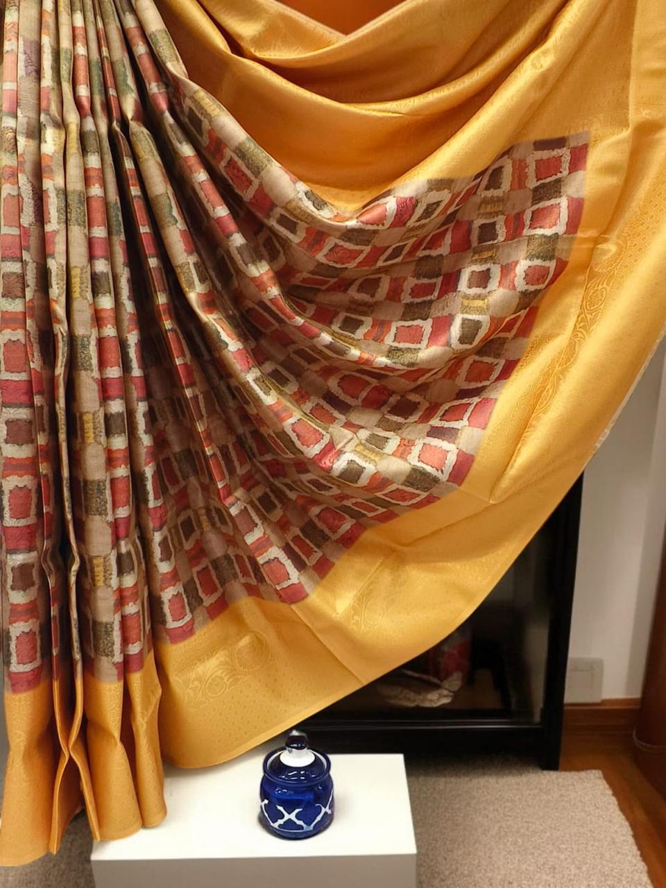 DOLLA FANCY BORDER SAREES