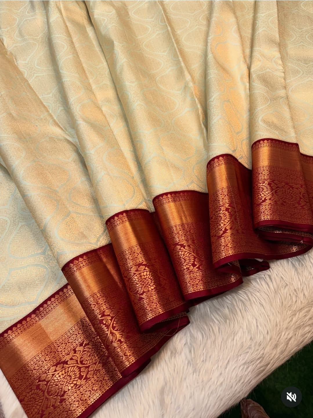 KANCHIPURAM PURE SILK SAREE | SILKMARK® CERTIFIED - PASTEL GREEN