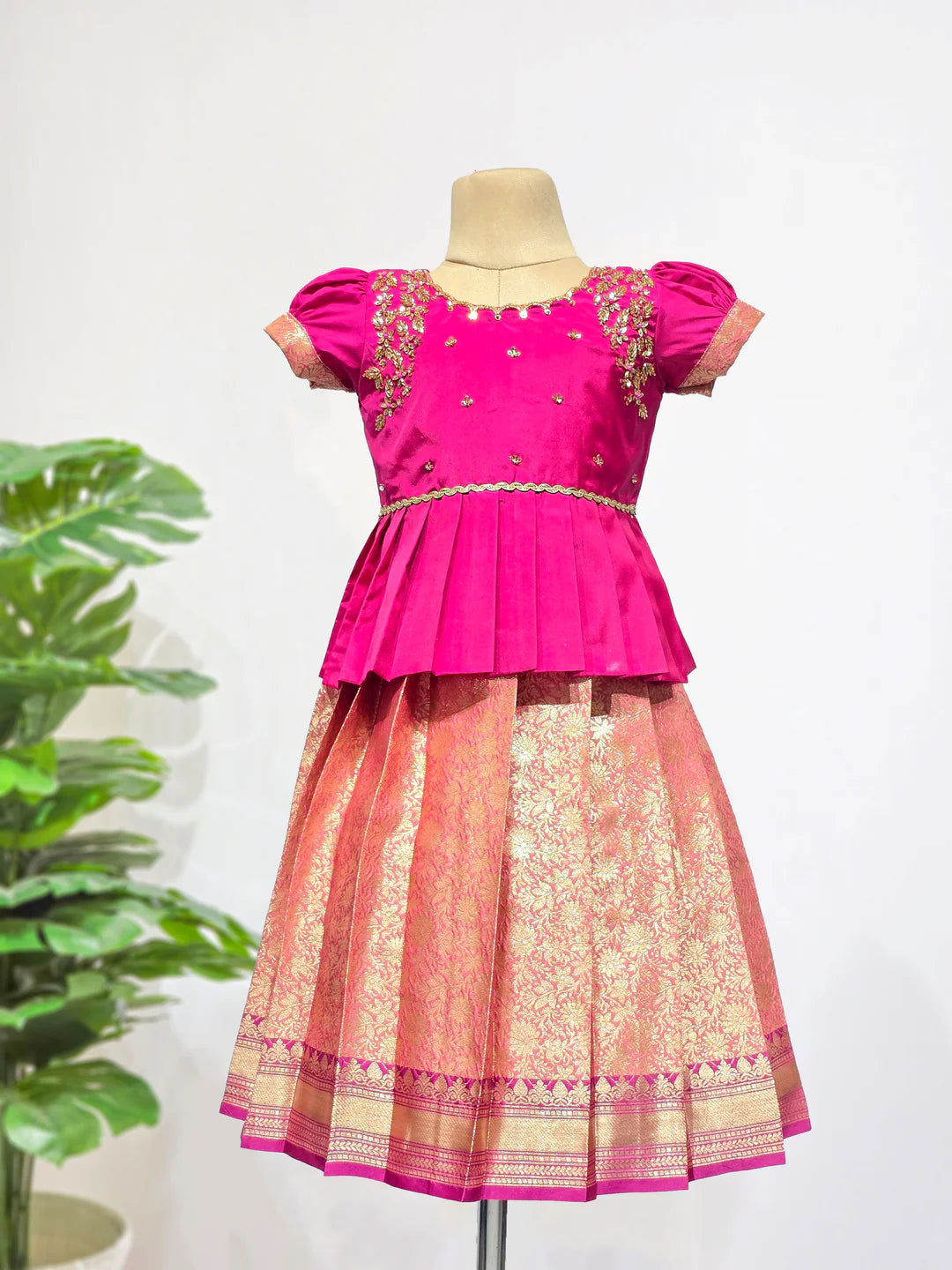 DESIGNER PINK PATTU PAVADAI