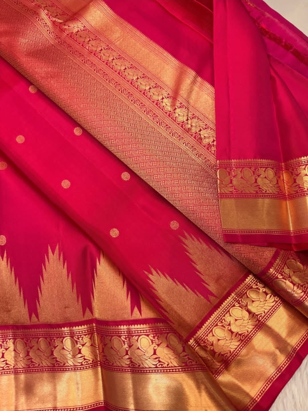 KANCHIPURAM PURE SILK SAREE | SILKMARK® CERTIFIED - HOT PINK