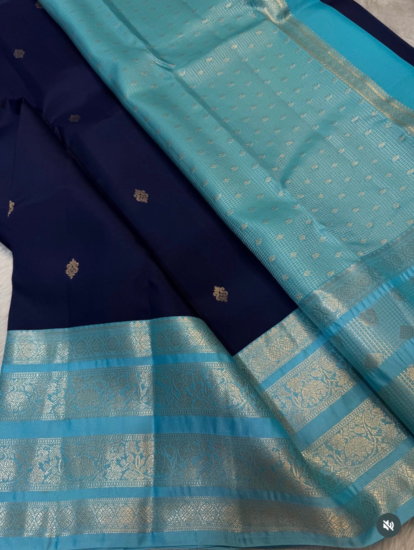 KANCHIPURAM PURE SILK SAREE | SILKMARK® CERTIFIED - NAVY BLUE