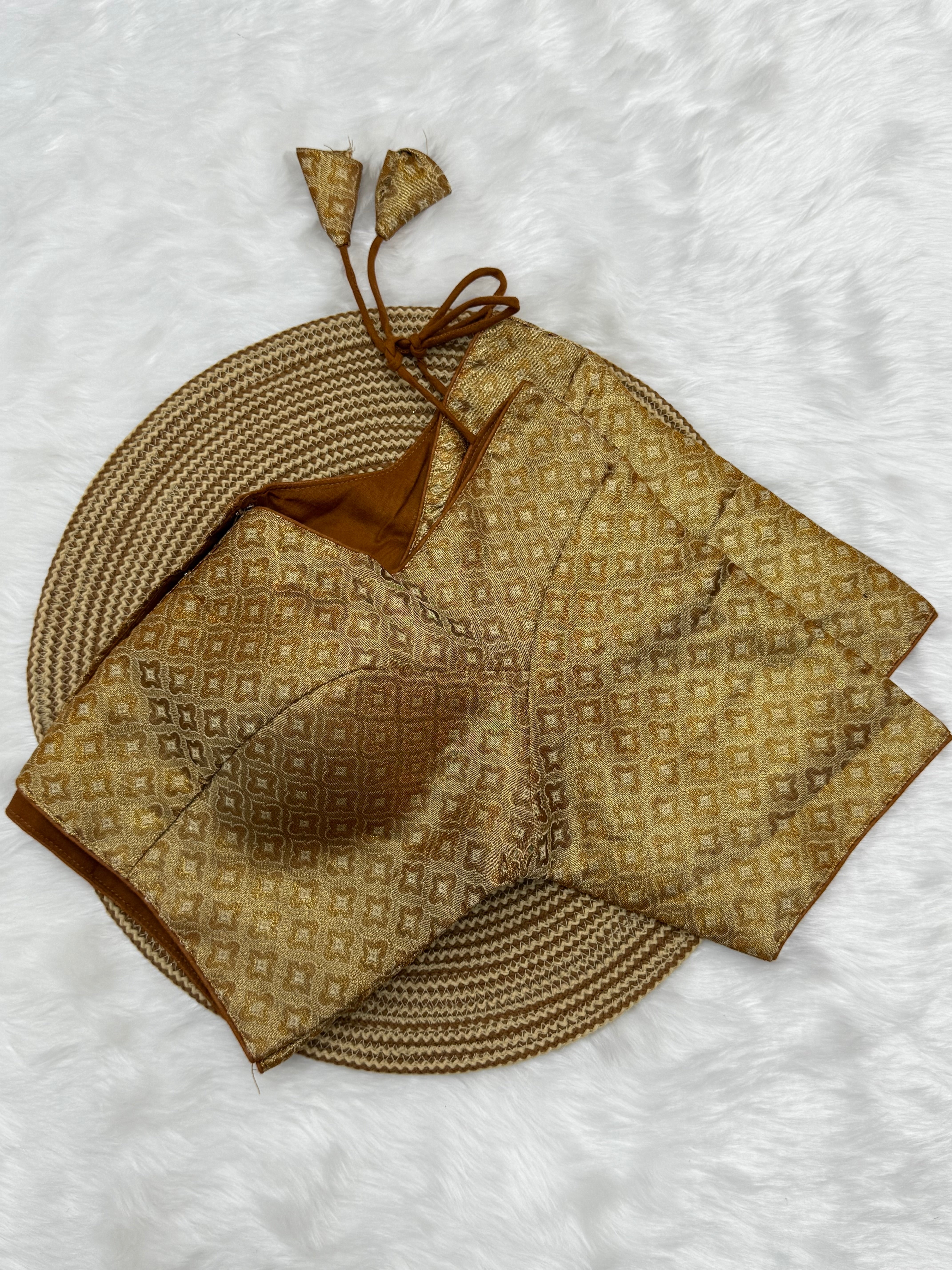 READYMADE JACQUARD SAREE BLOUSE
