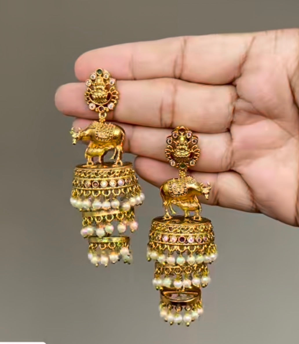 PREMIUM AND STUNNING JHUMKAS