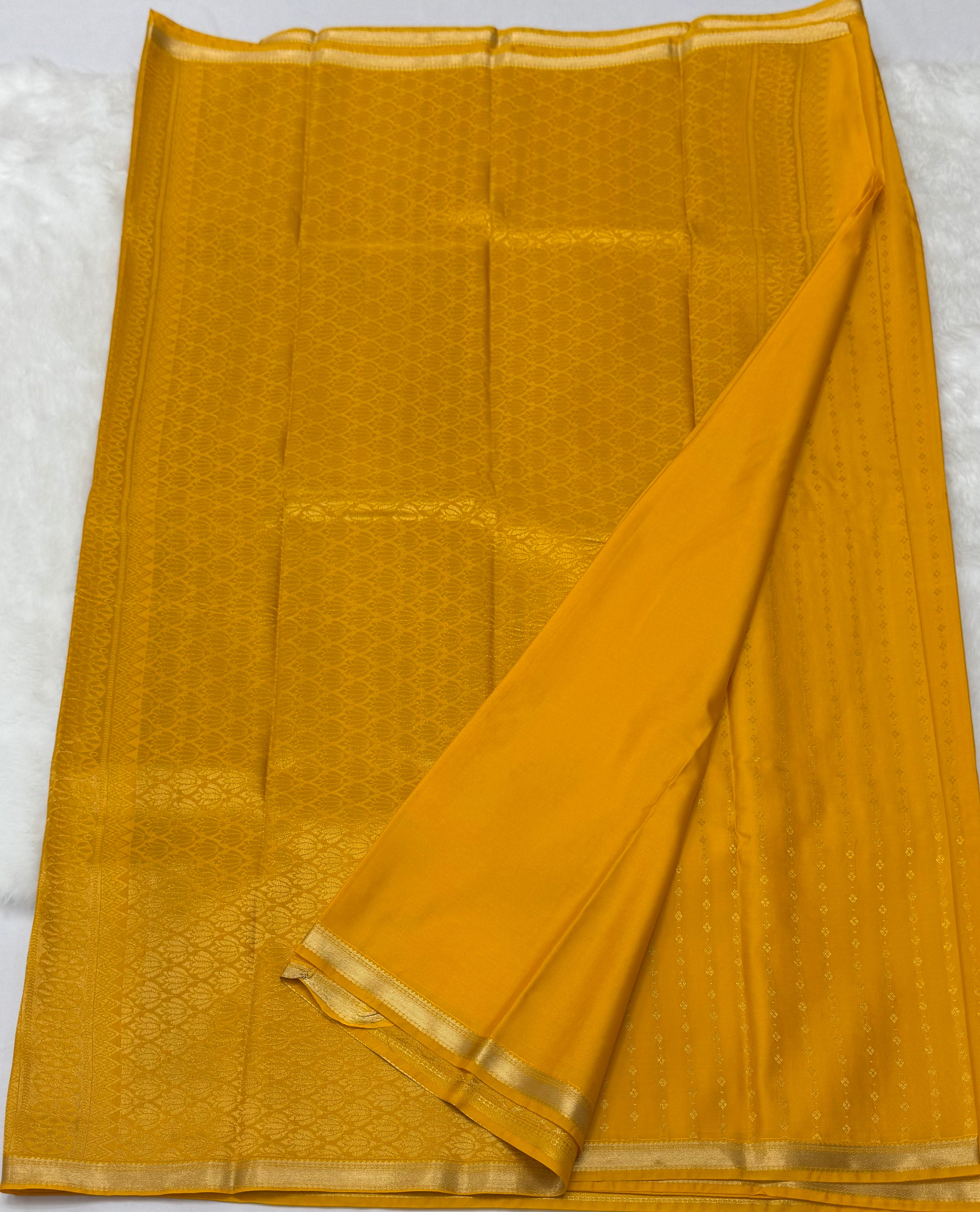 PREMIUM SEMI KANCHI SILK SAREE - BUMBLEBEE