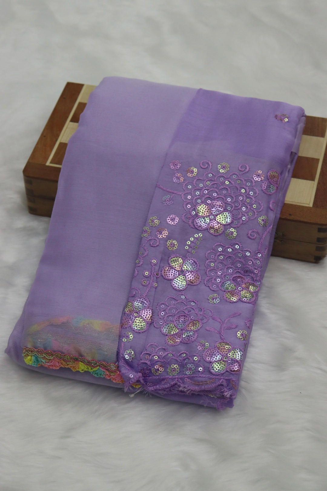 FANCY LACE BORDER CHIFFON SAREE - LAVENDER