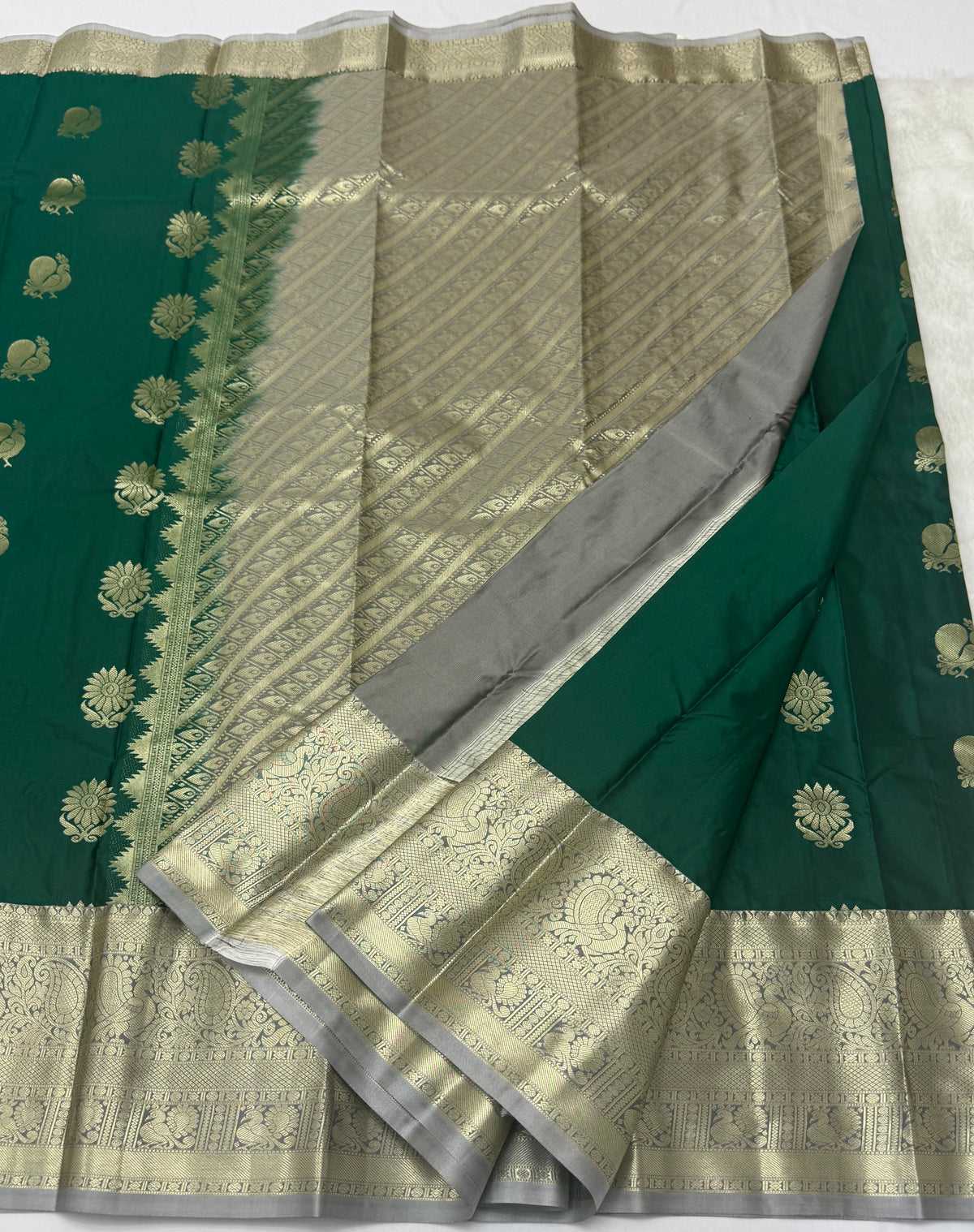 PREMIUM SEMI KANCHI SILK SAREE - GREEN