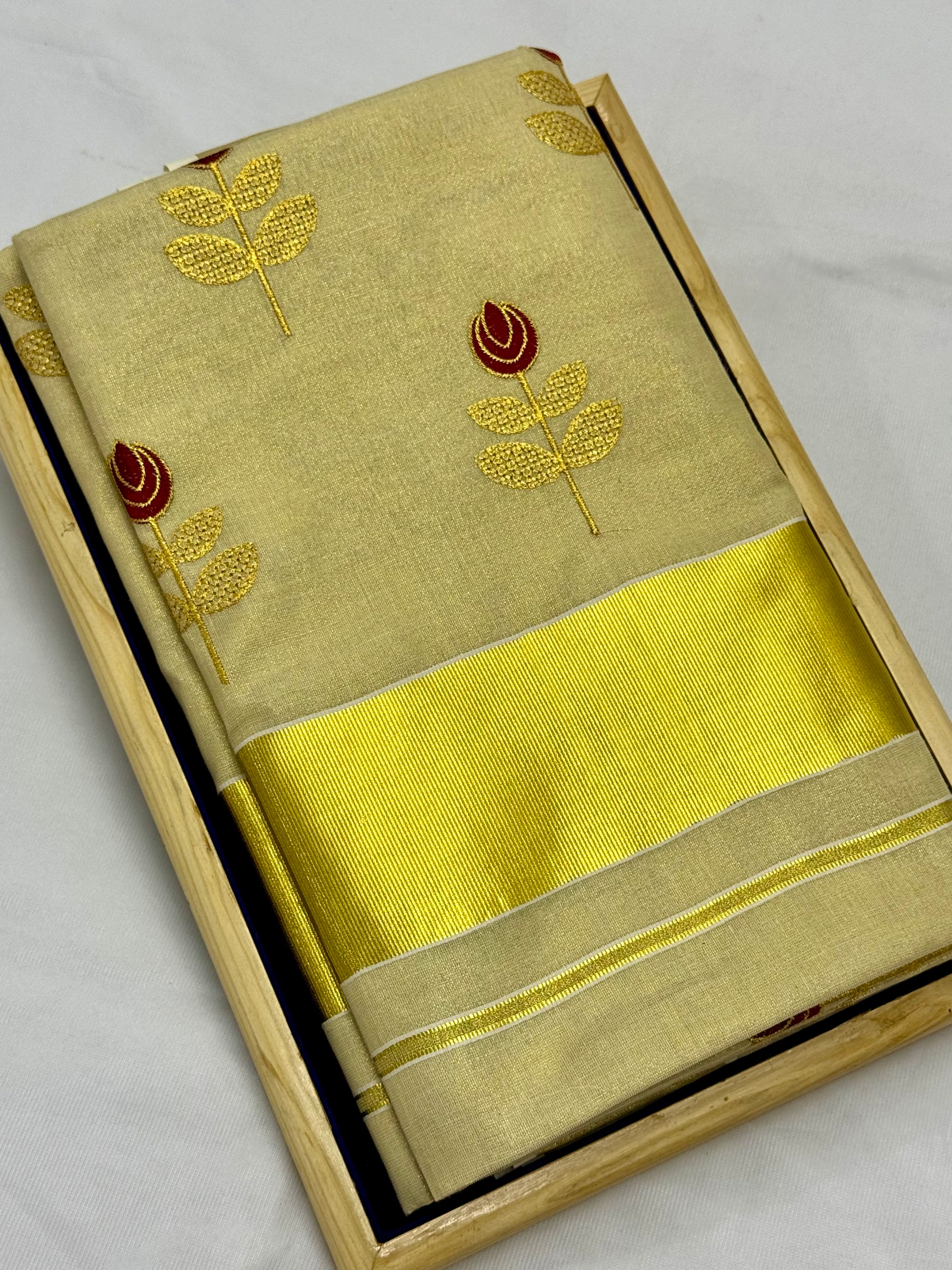 KERALA KASAVU TISSUE SILK EMBROIDERY  SAREE - (GOLD,CREAM)