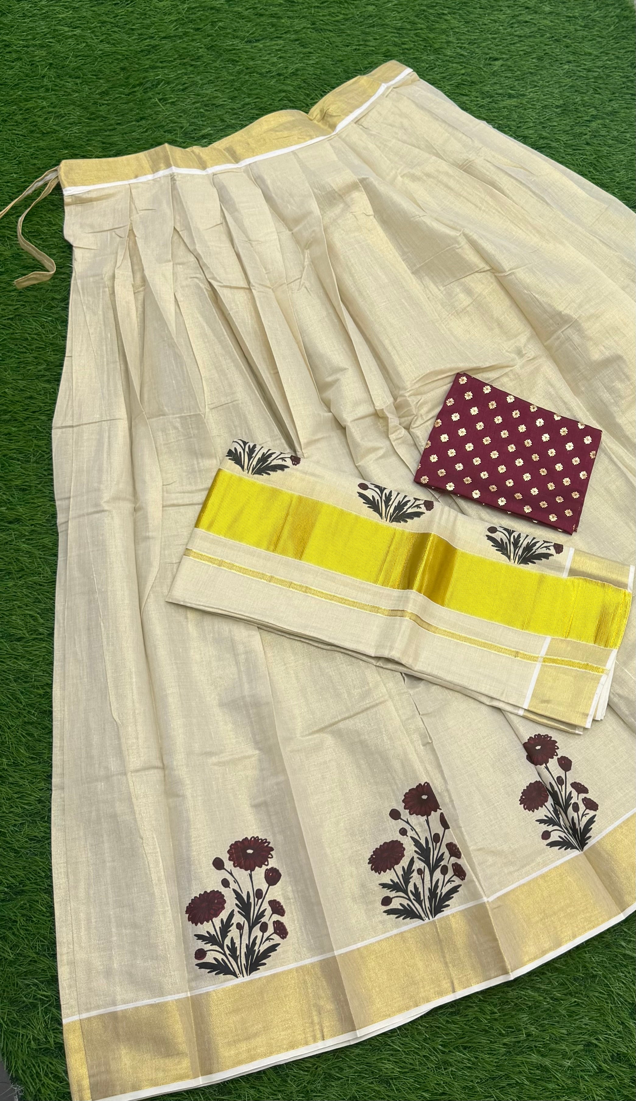 TRADITIONAL ONAM SPECIAL KERALA KASAVU DHAVANI SET - MAROON